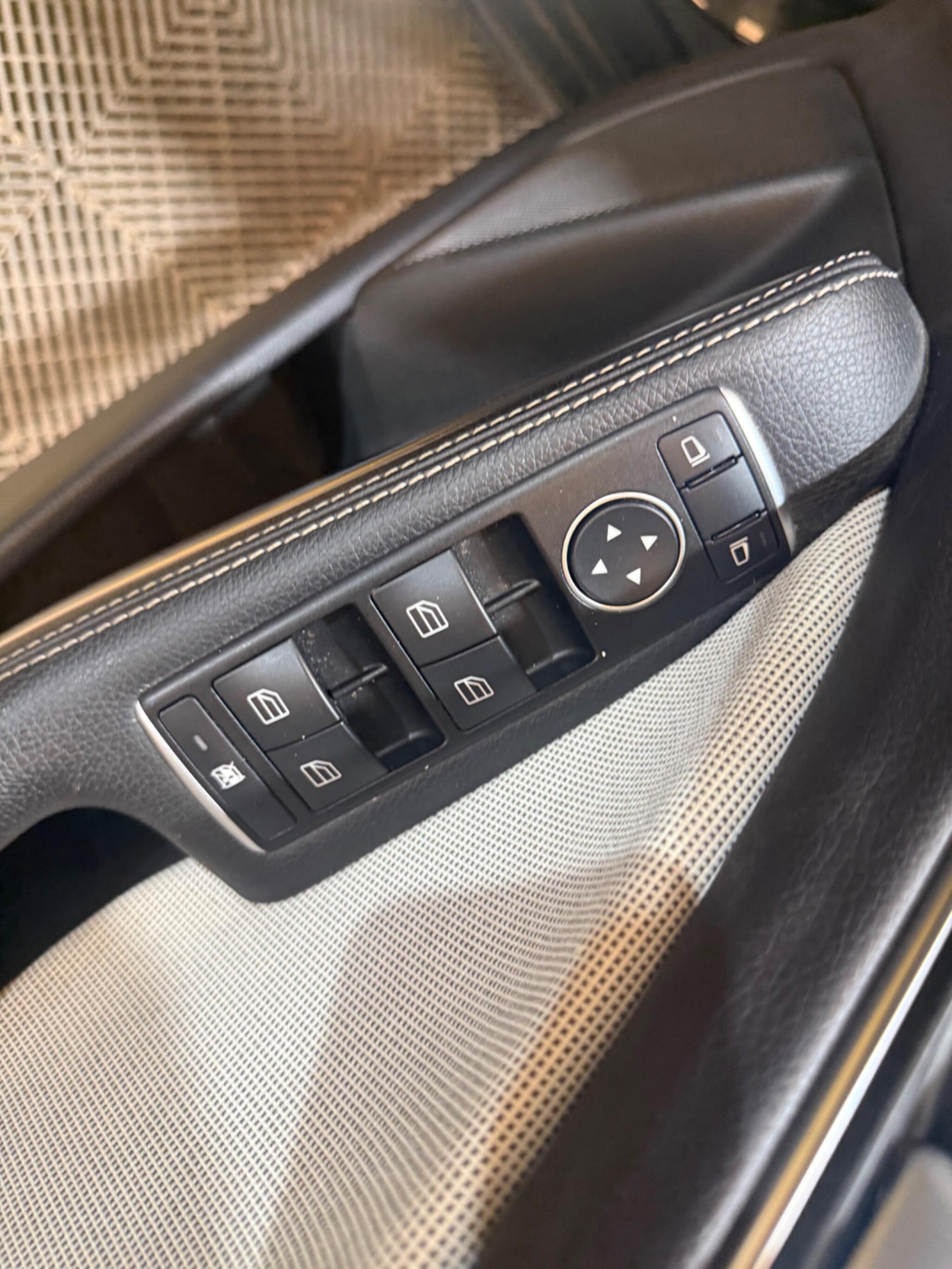 Mercedes-Benz A Class view 33