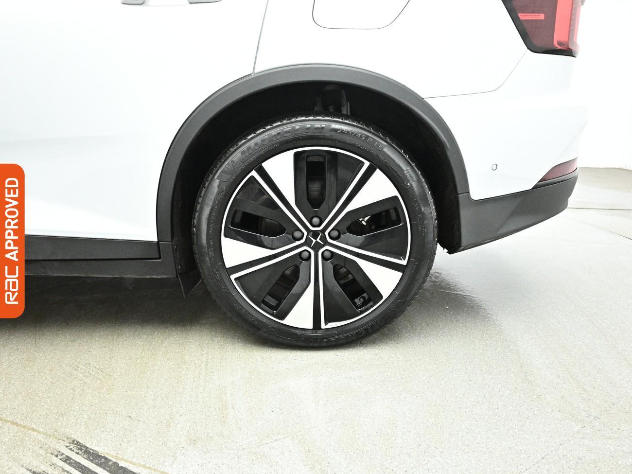 Polestar 2 view 30