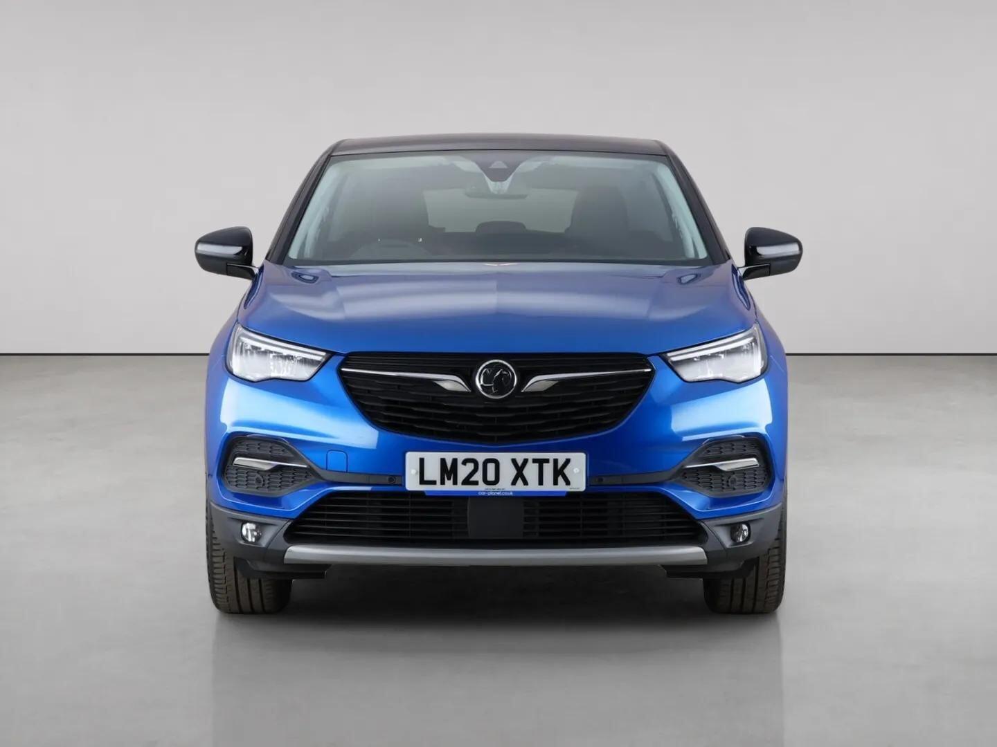 Vauxhall Grandland X view 5