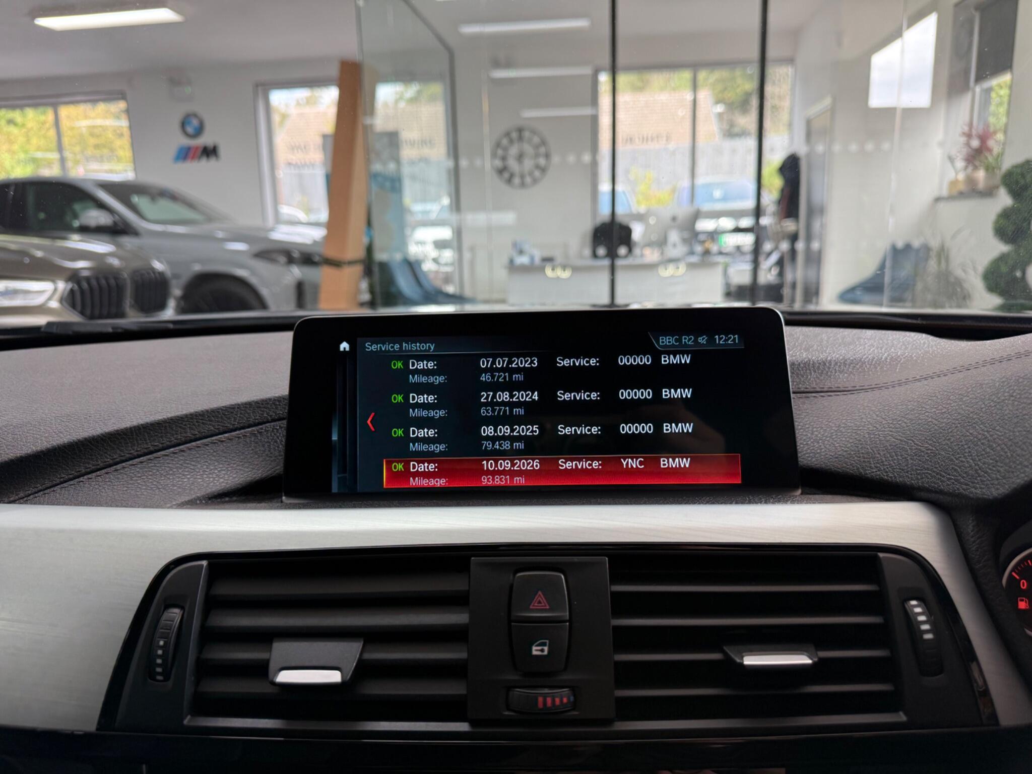 BMW 4 Series view 12