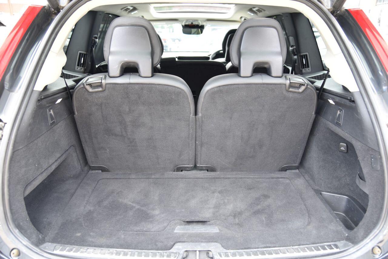 Volvo XC90 view 55