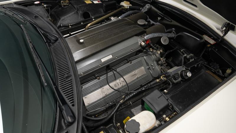 Aston Martin Vantage view 17