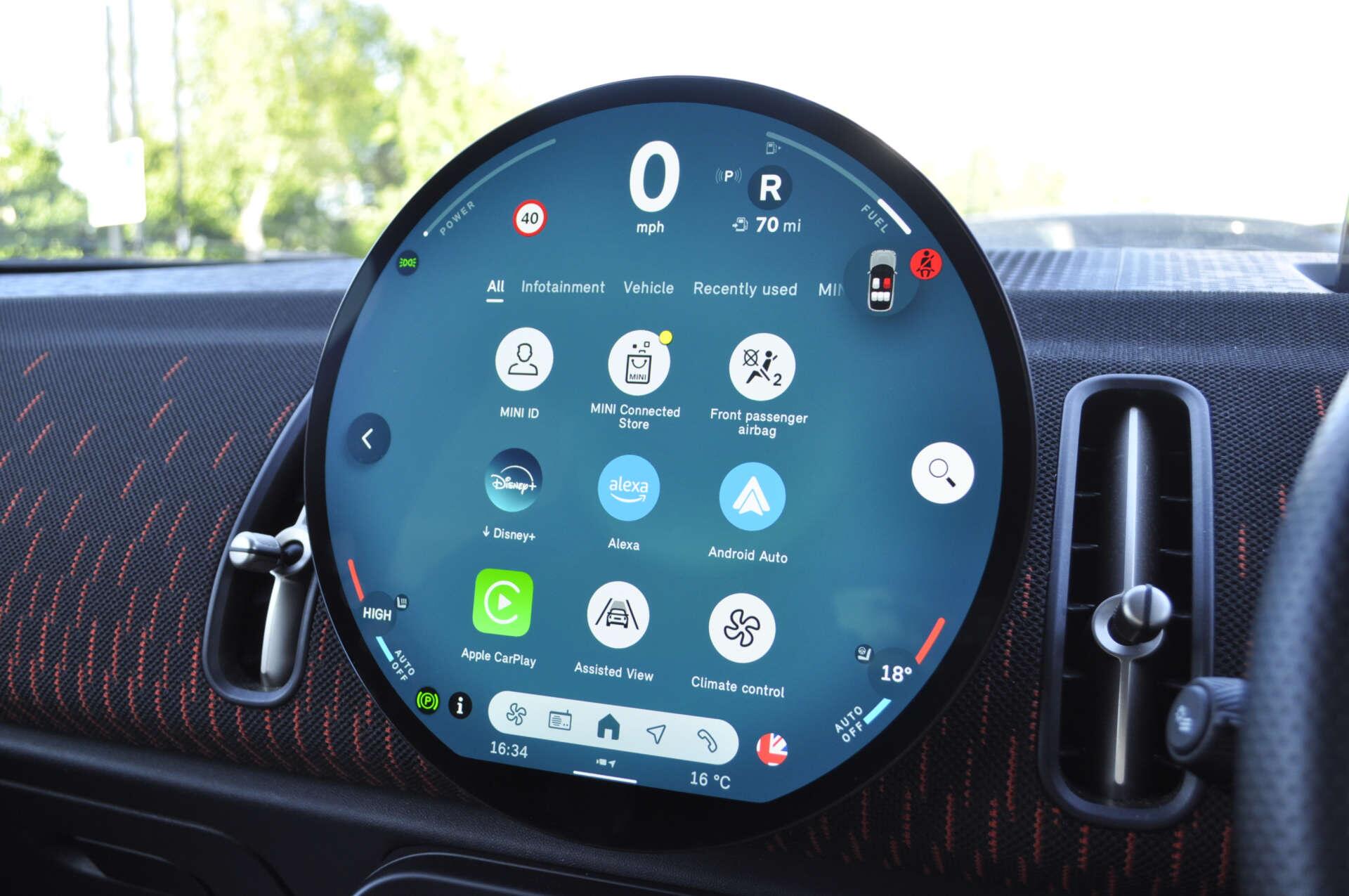 Mini Countryman view 19