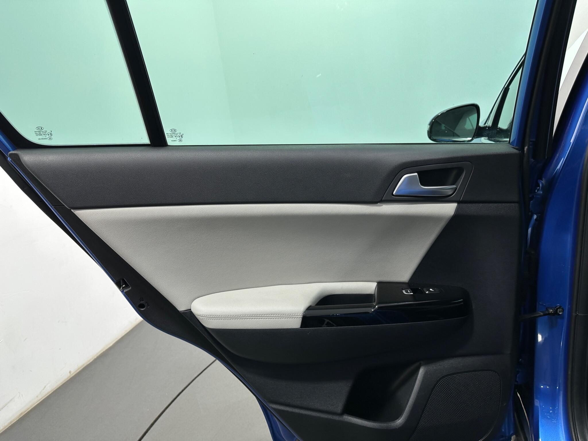 Kia Sportage view 40