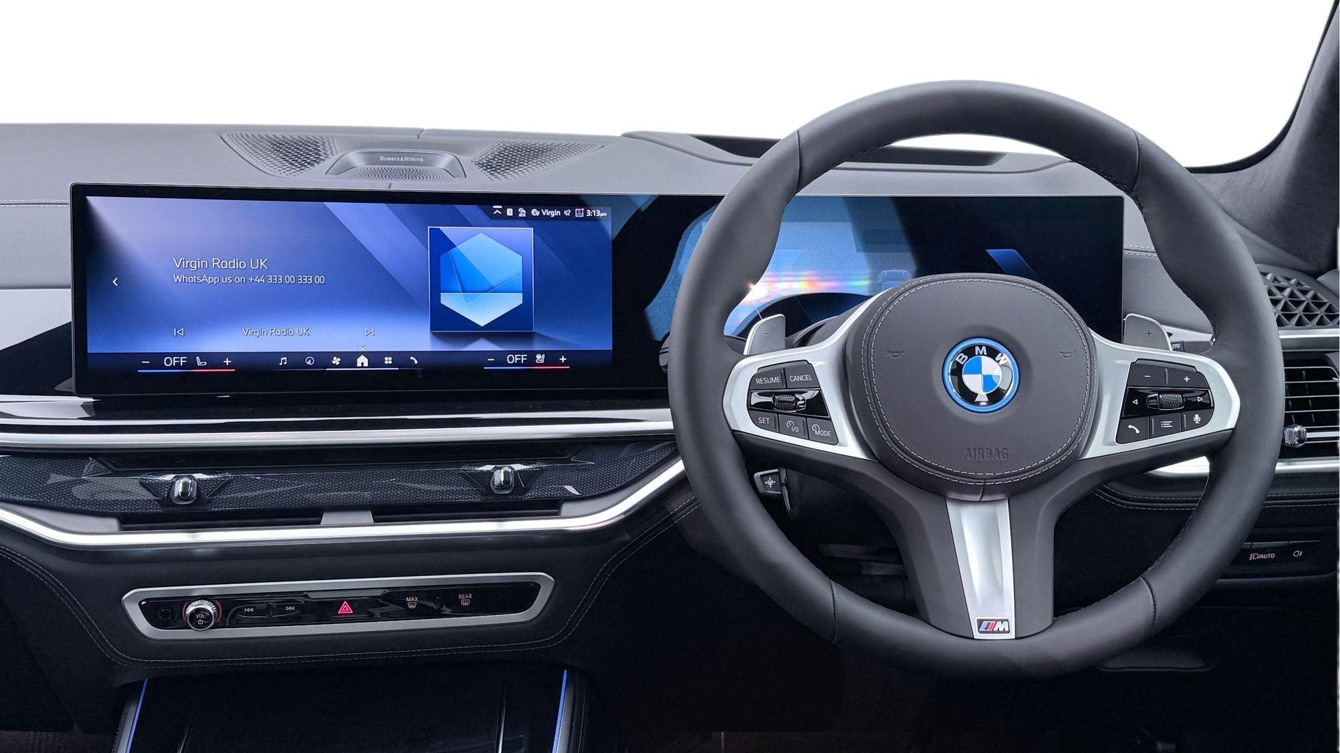 BMW X5 view 5