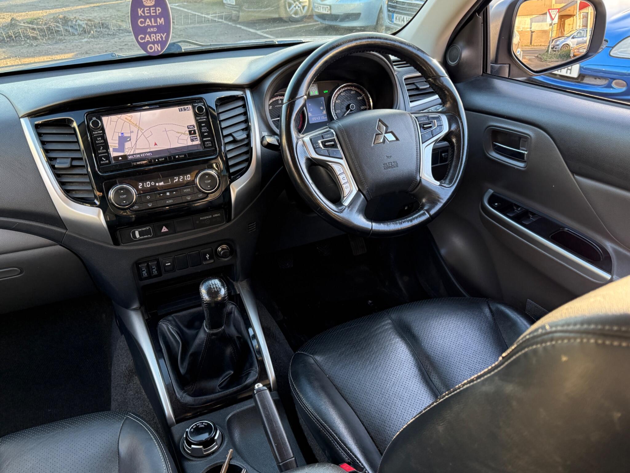Mitsubishi L200 - Image 62