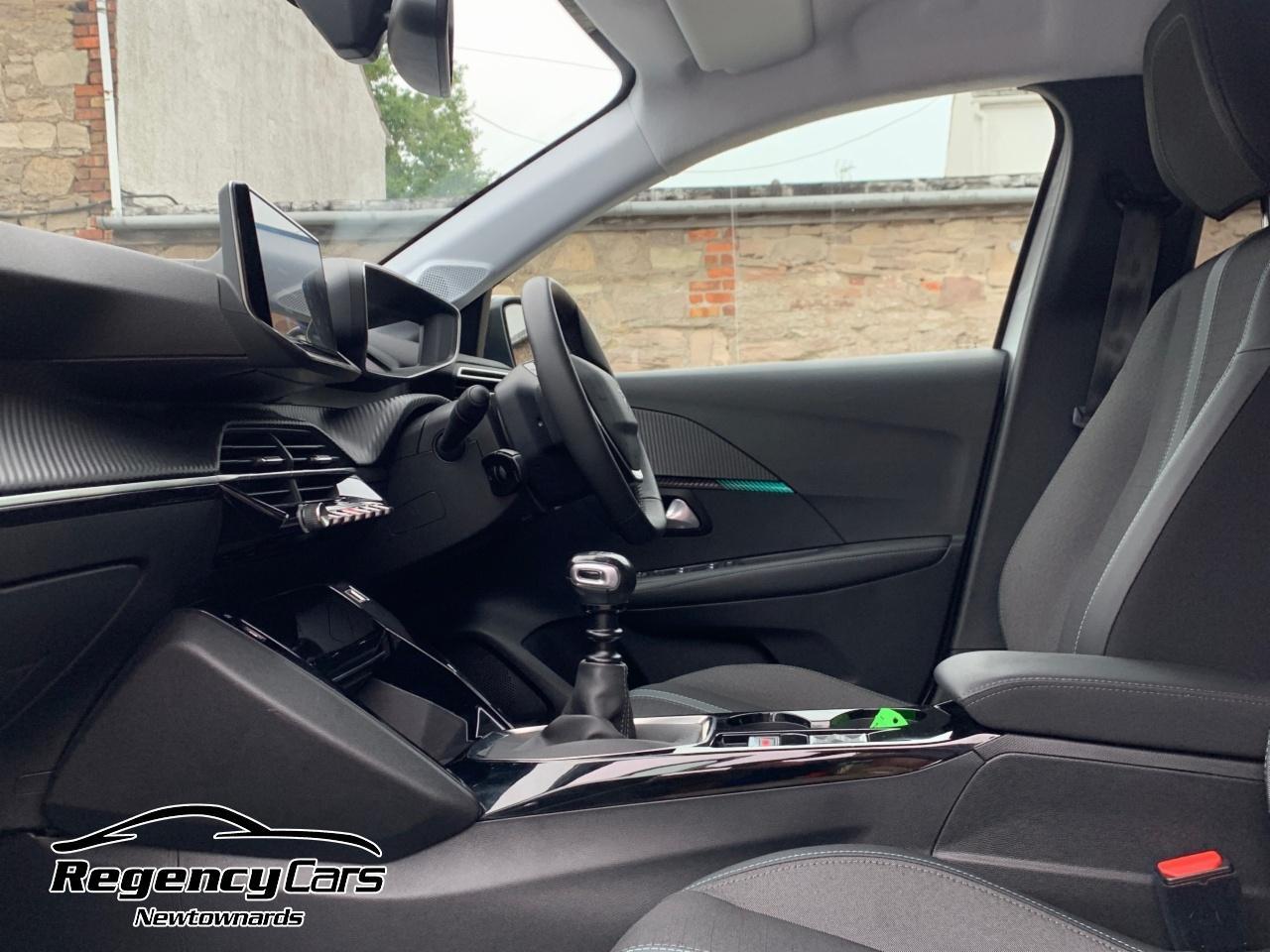 Peugeot 208 view 51