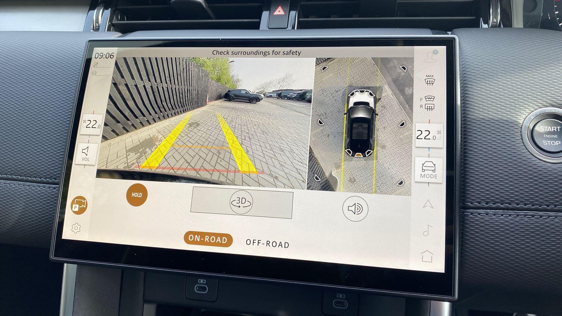 Land Rover Discovery Sport view 13