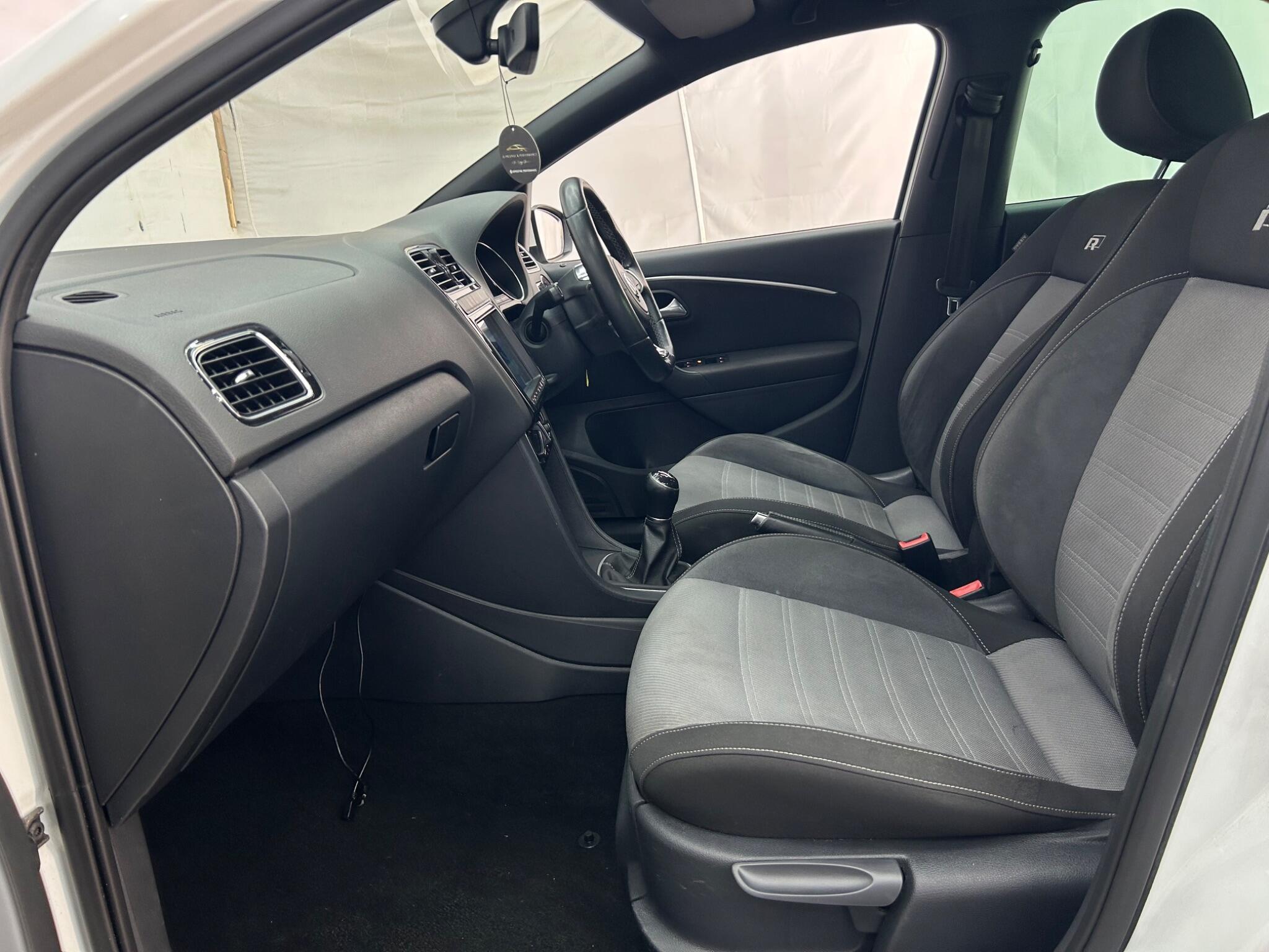 Volkswagen Polo view 45