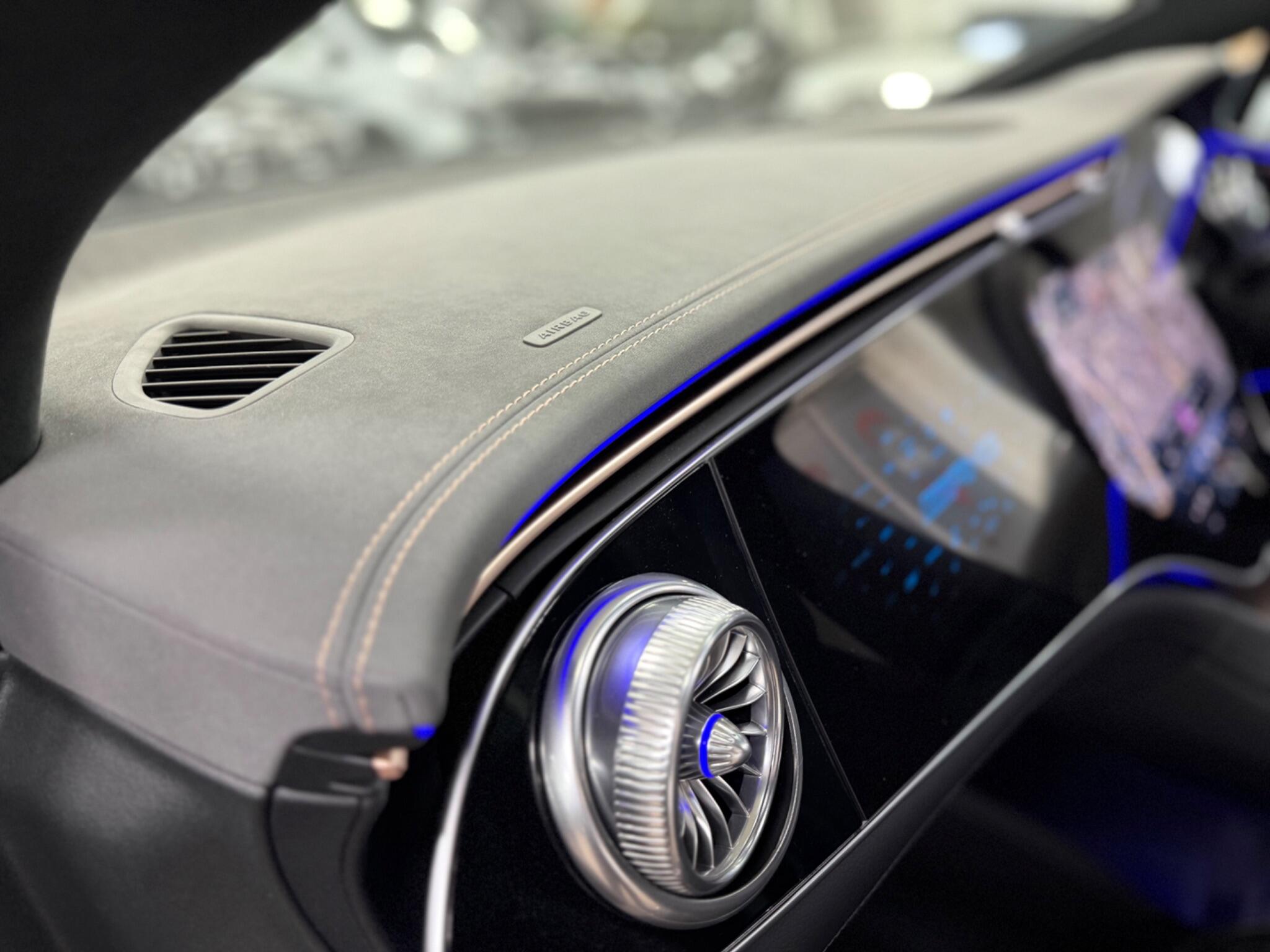 Mercedes-Benz Eqs view 61