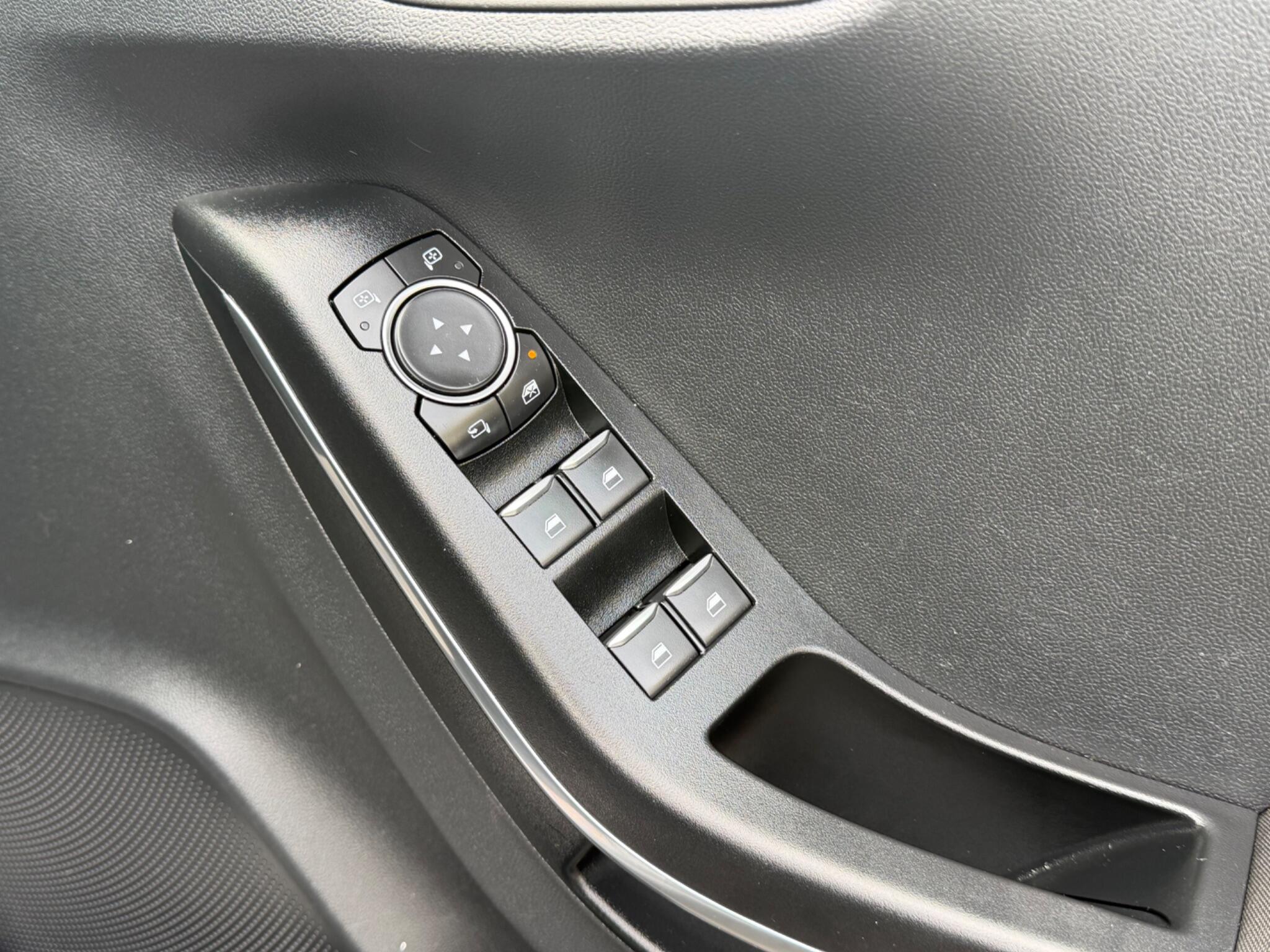 Ford Puma view 19