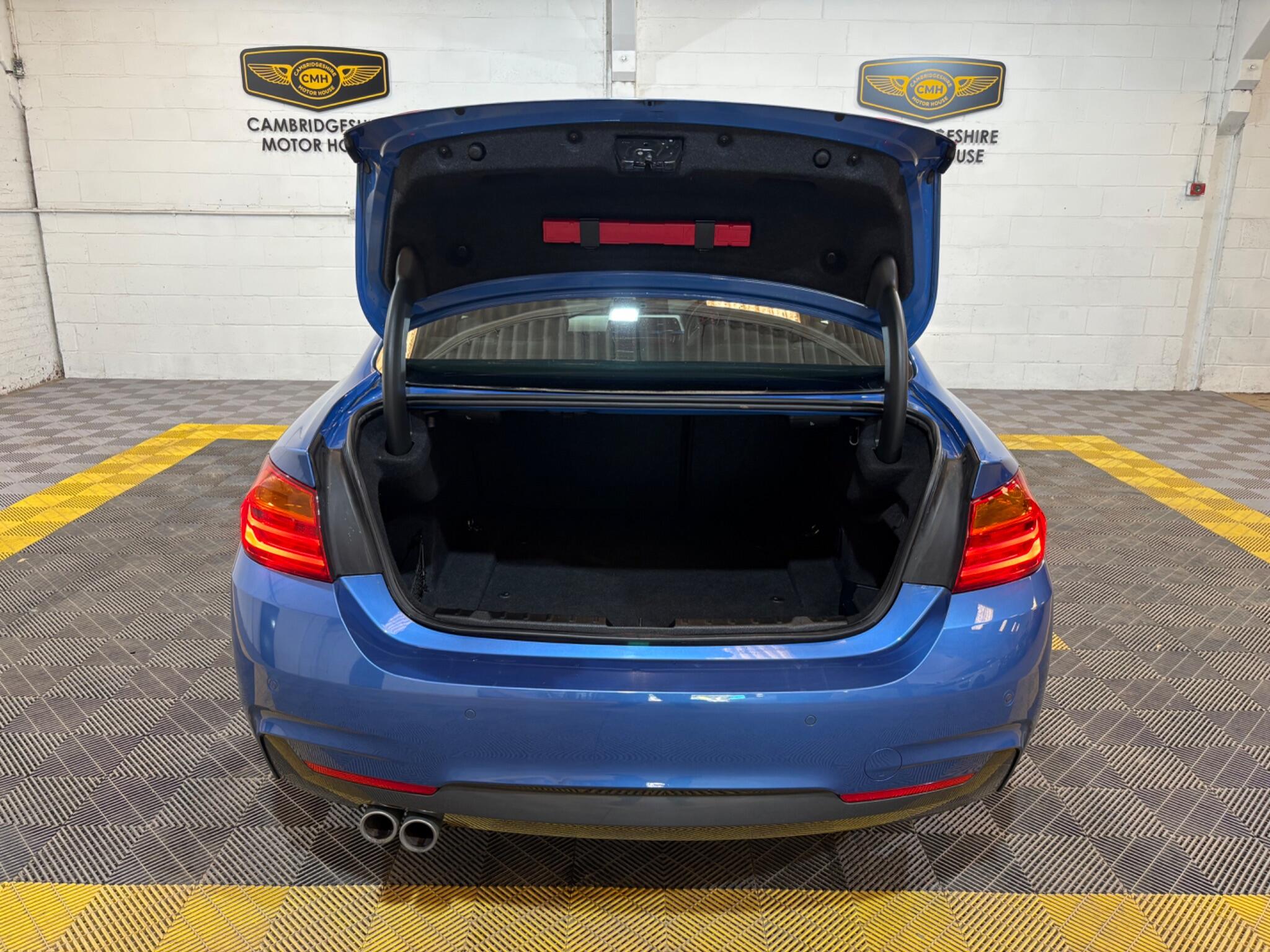 BMW 4 Series view 55
