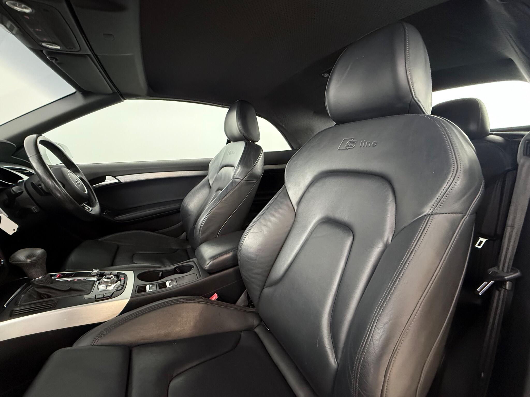 Audi A5 view 32