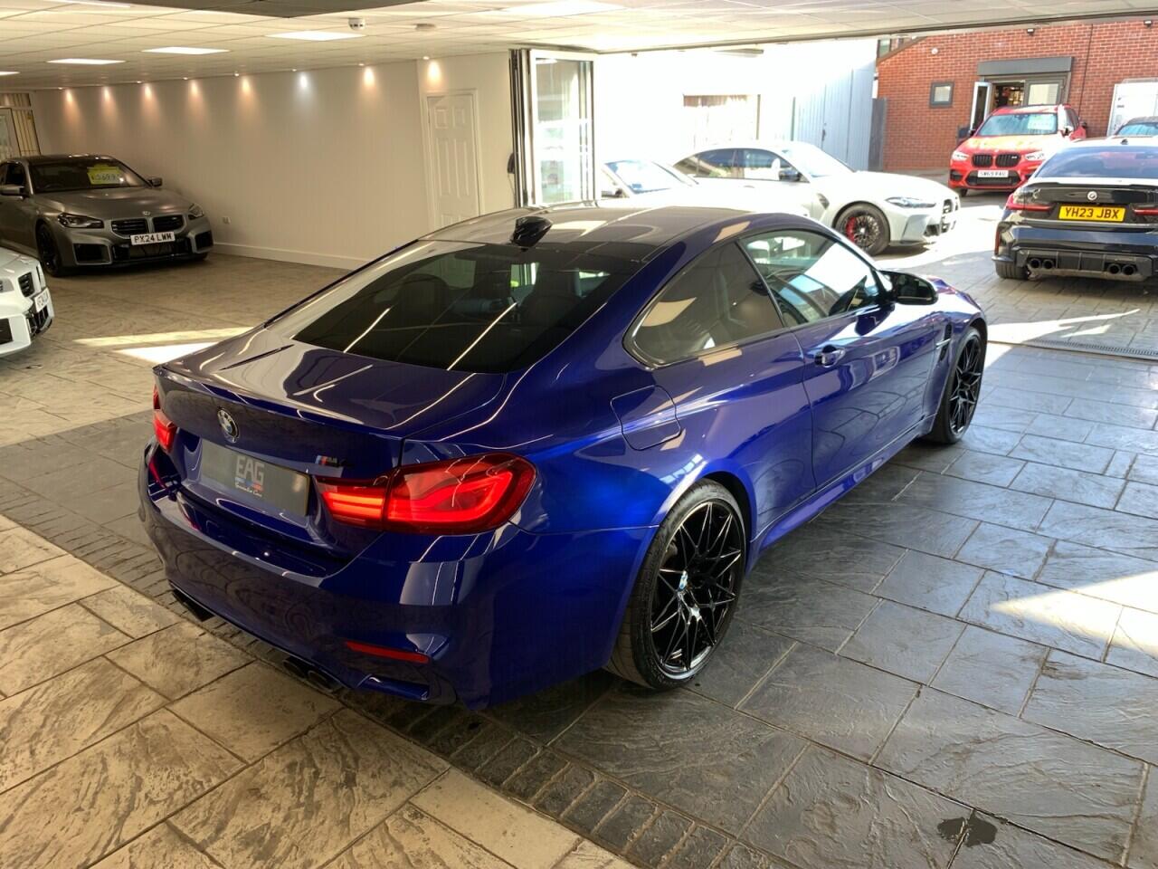 BMW M4 view 16