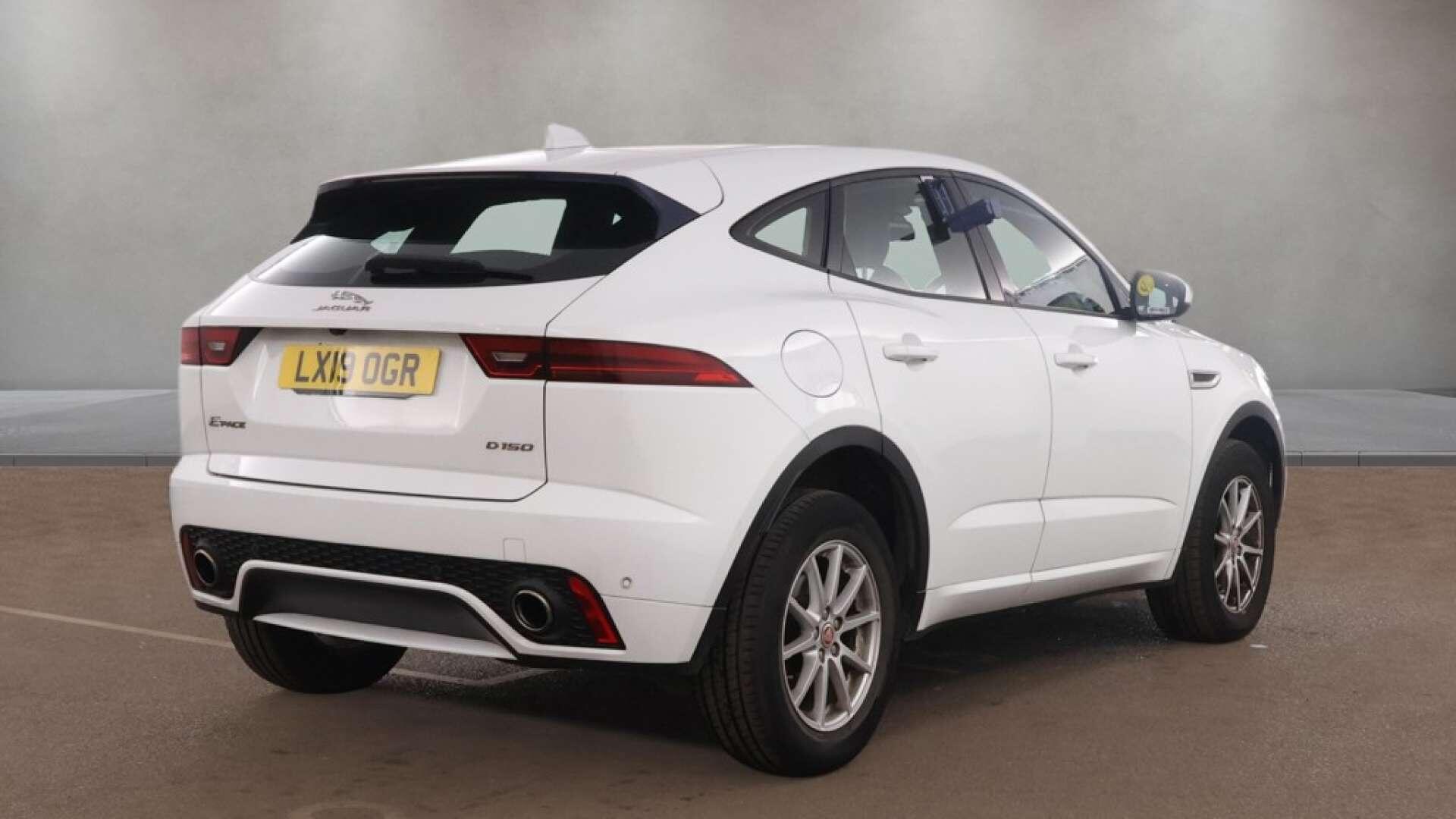 Jaguar E-Pace view 9