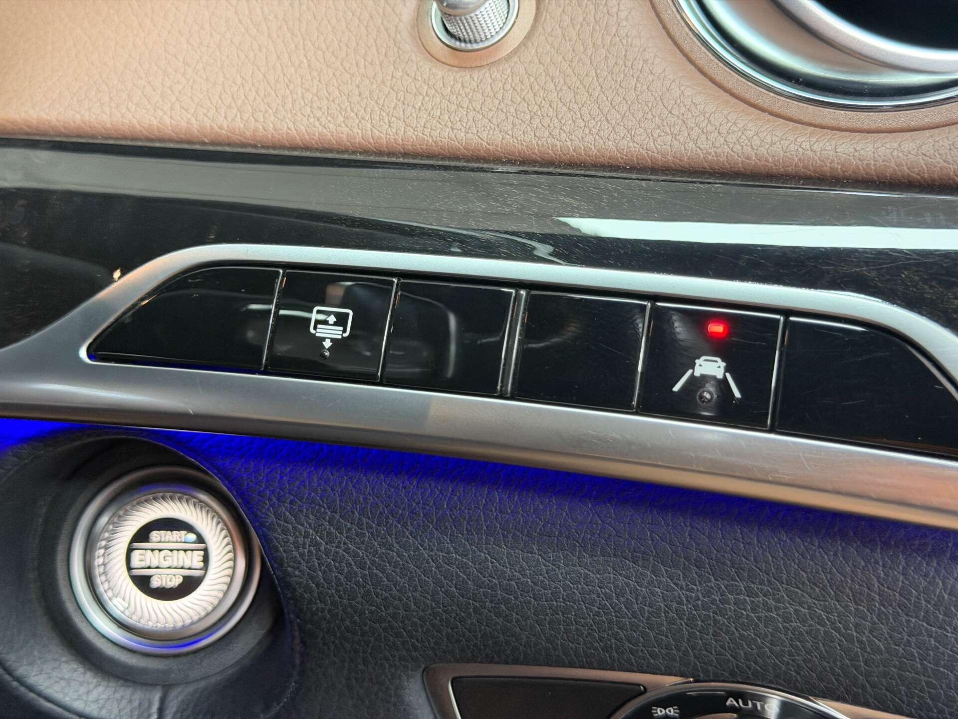 Mercedes-Benz S-Class view 55