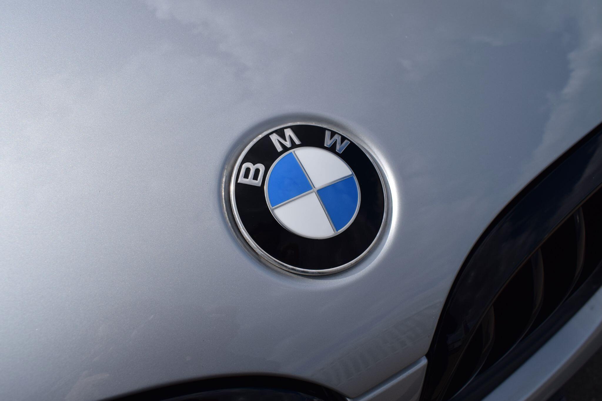 BMW X4 view 42