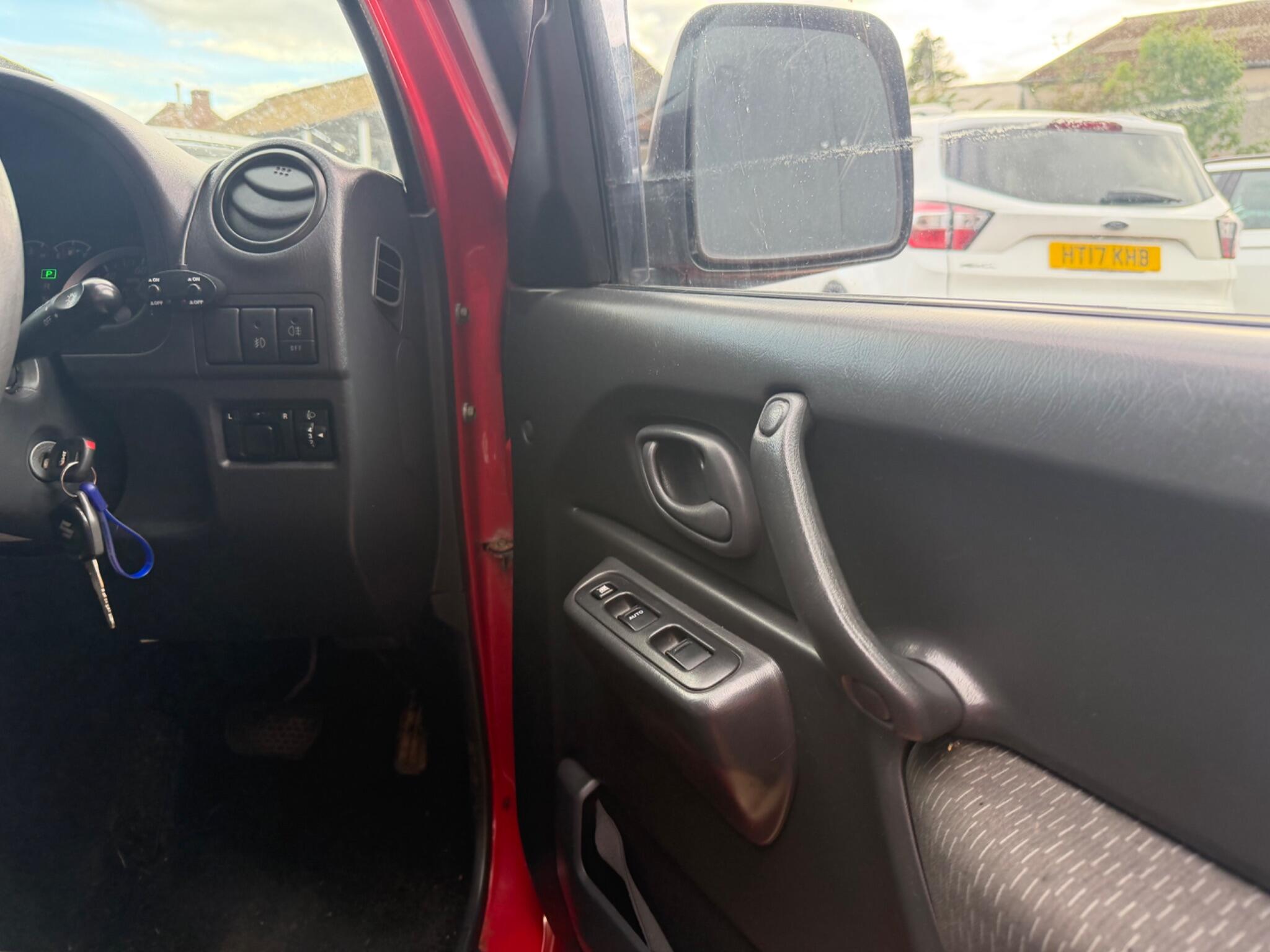 Suzuki Jimny view 3