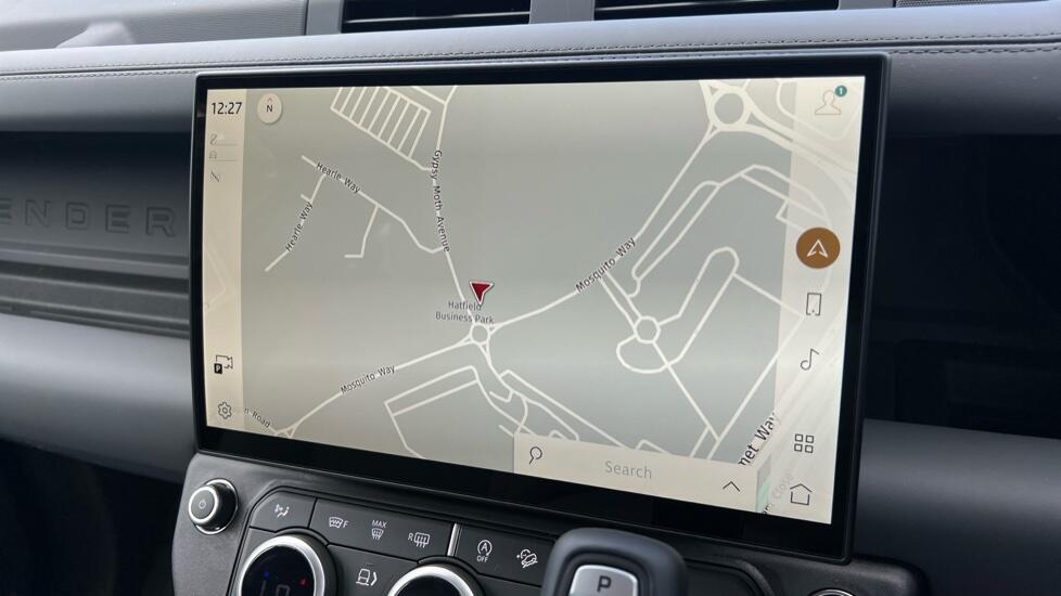 Land Rover Defender view 11