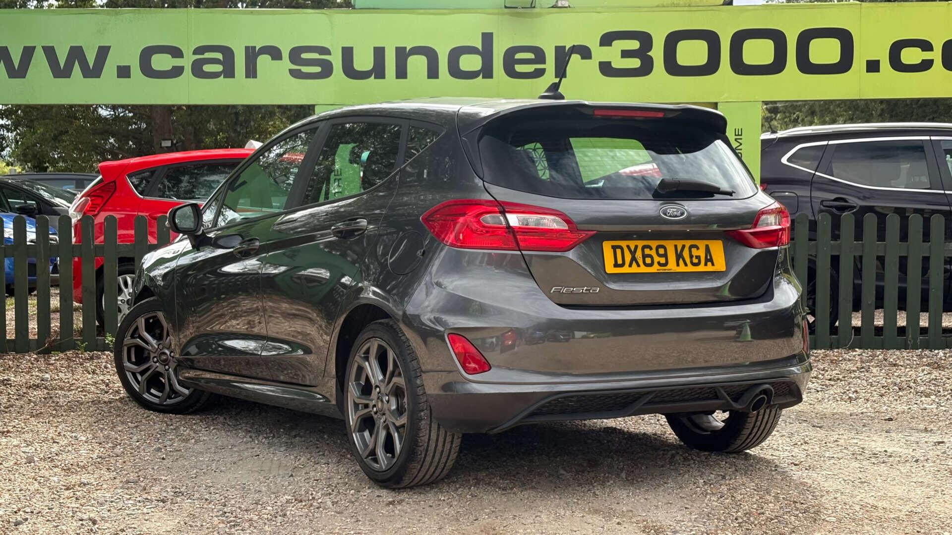Ford Fiesta view 10