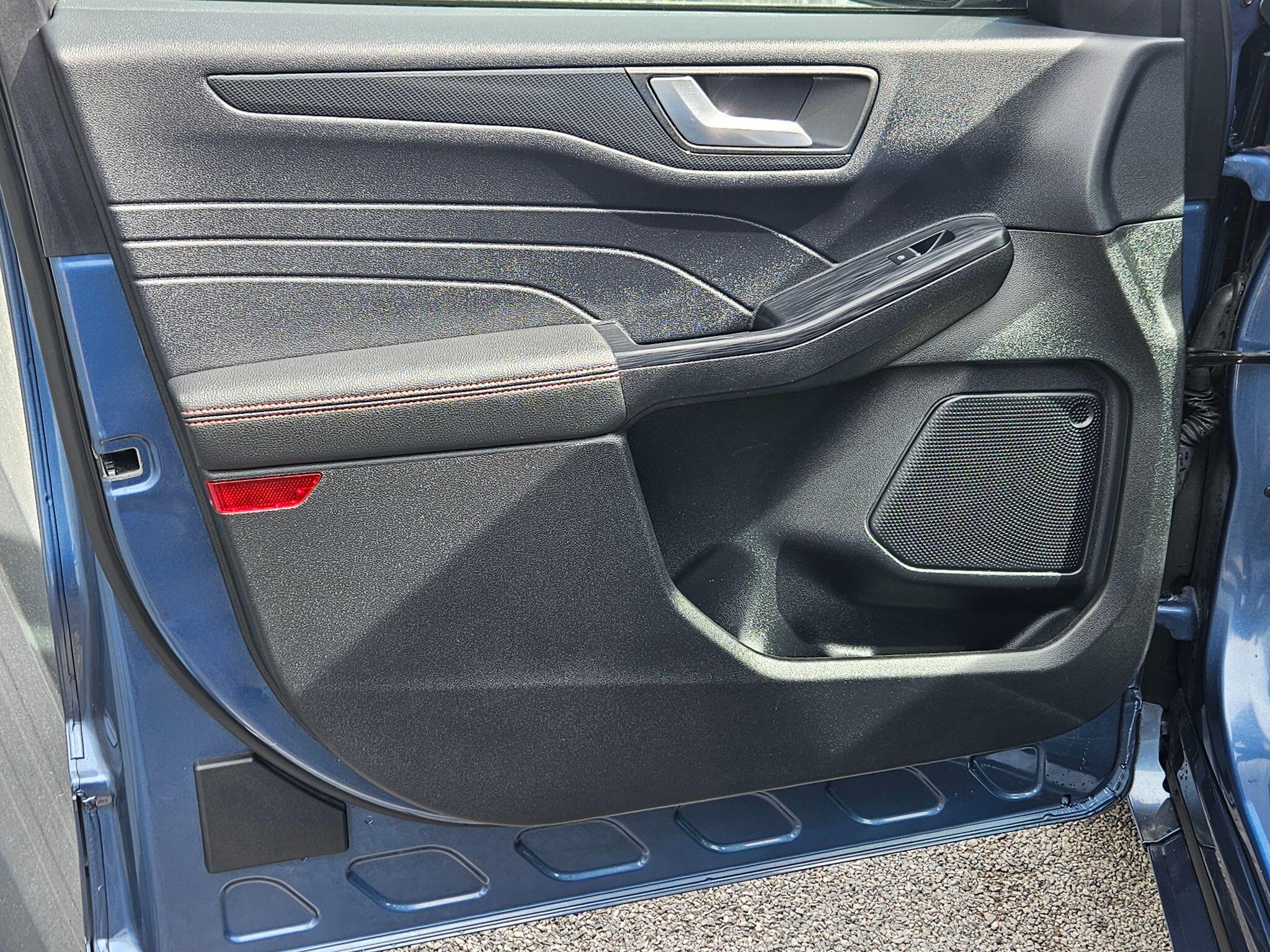 2022 Ford Kuga image 54