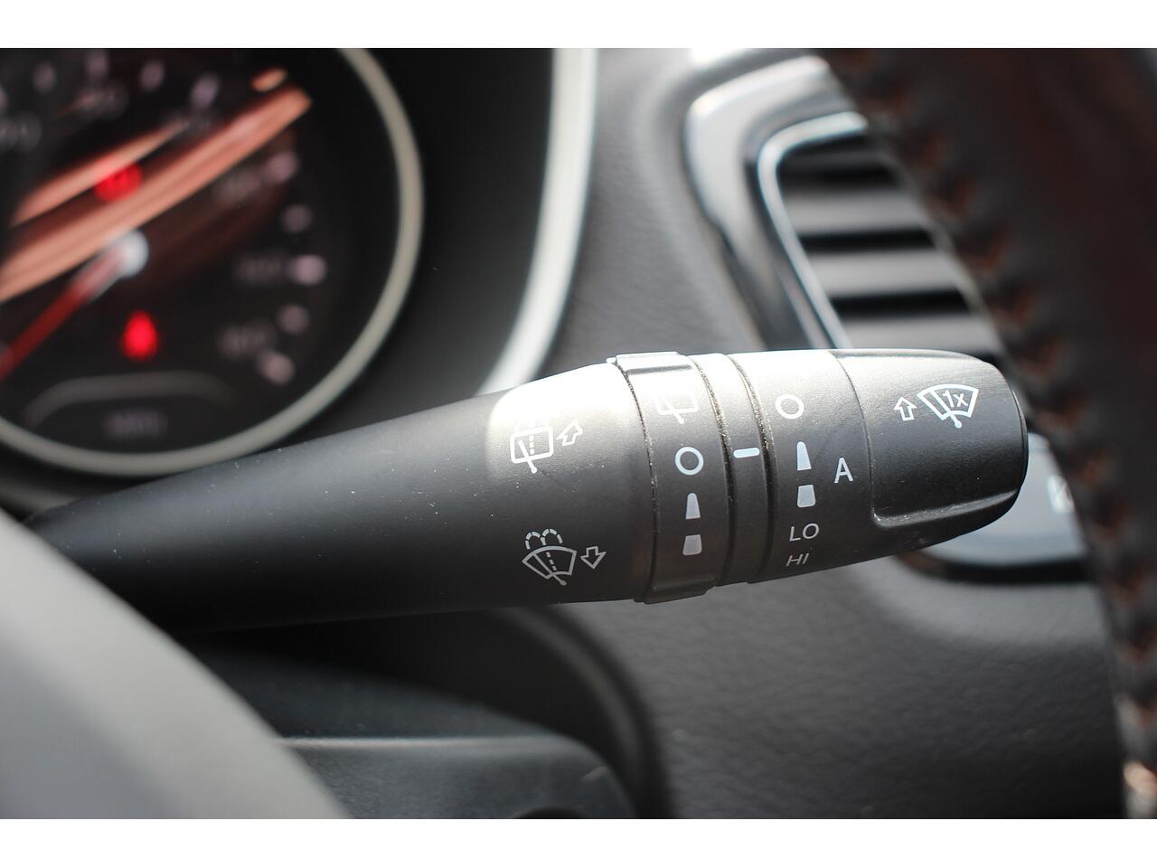 Jeep Compass view 31