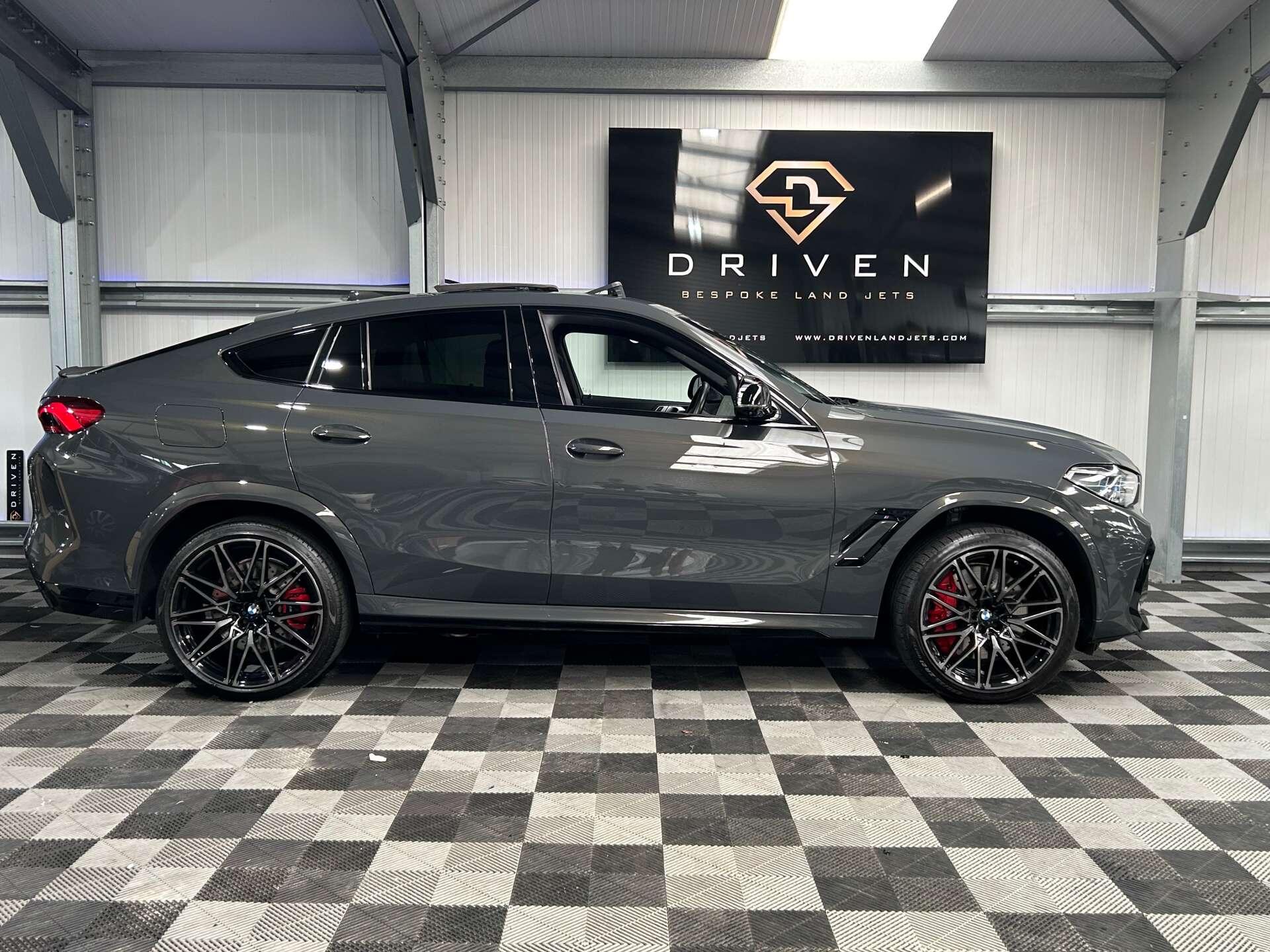 BMW X6 M view 26