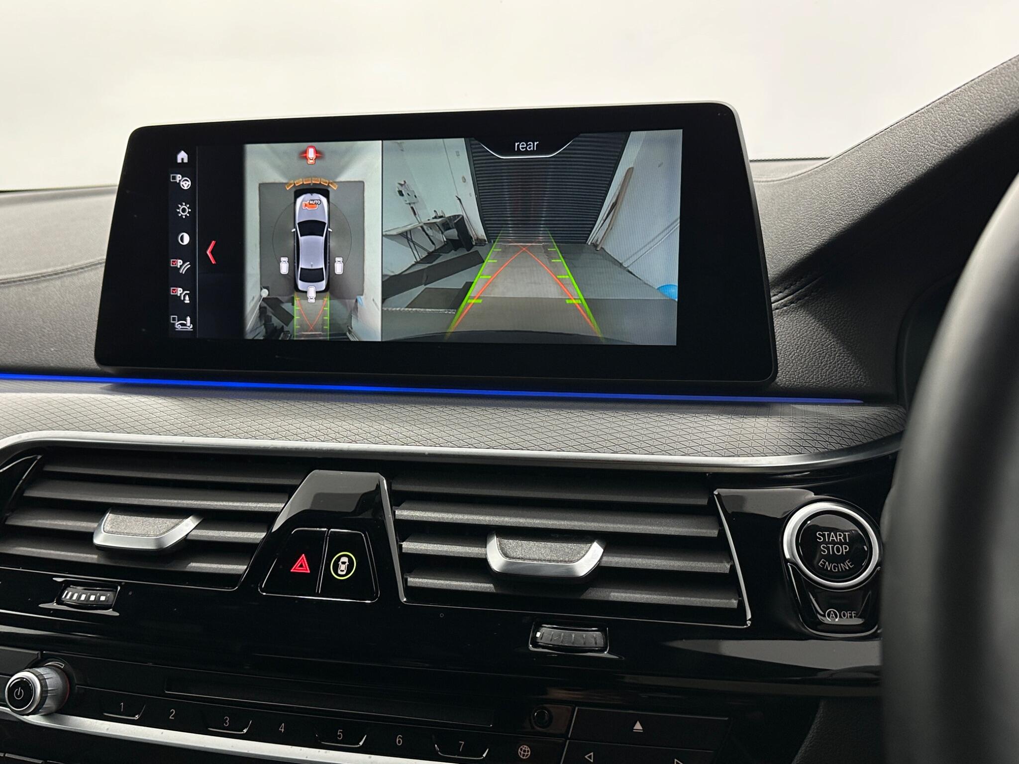 BMW 5 Series view 25
