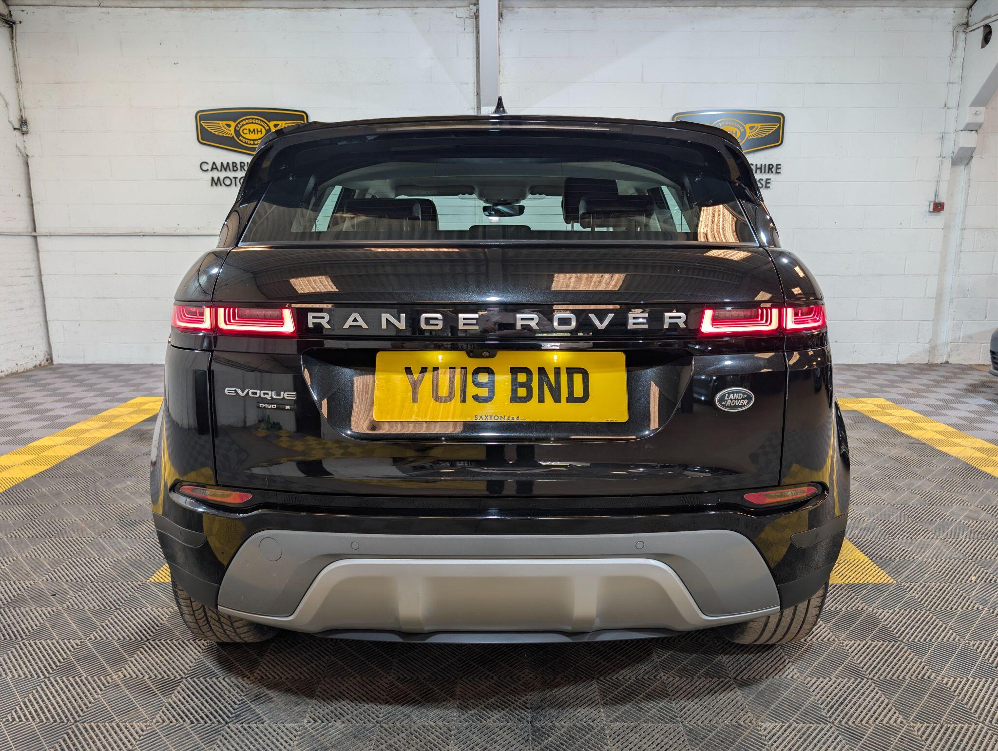 Land Rover Range Rover Evoque view 82