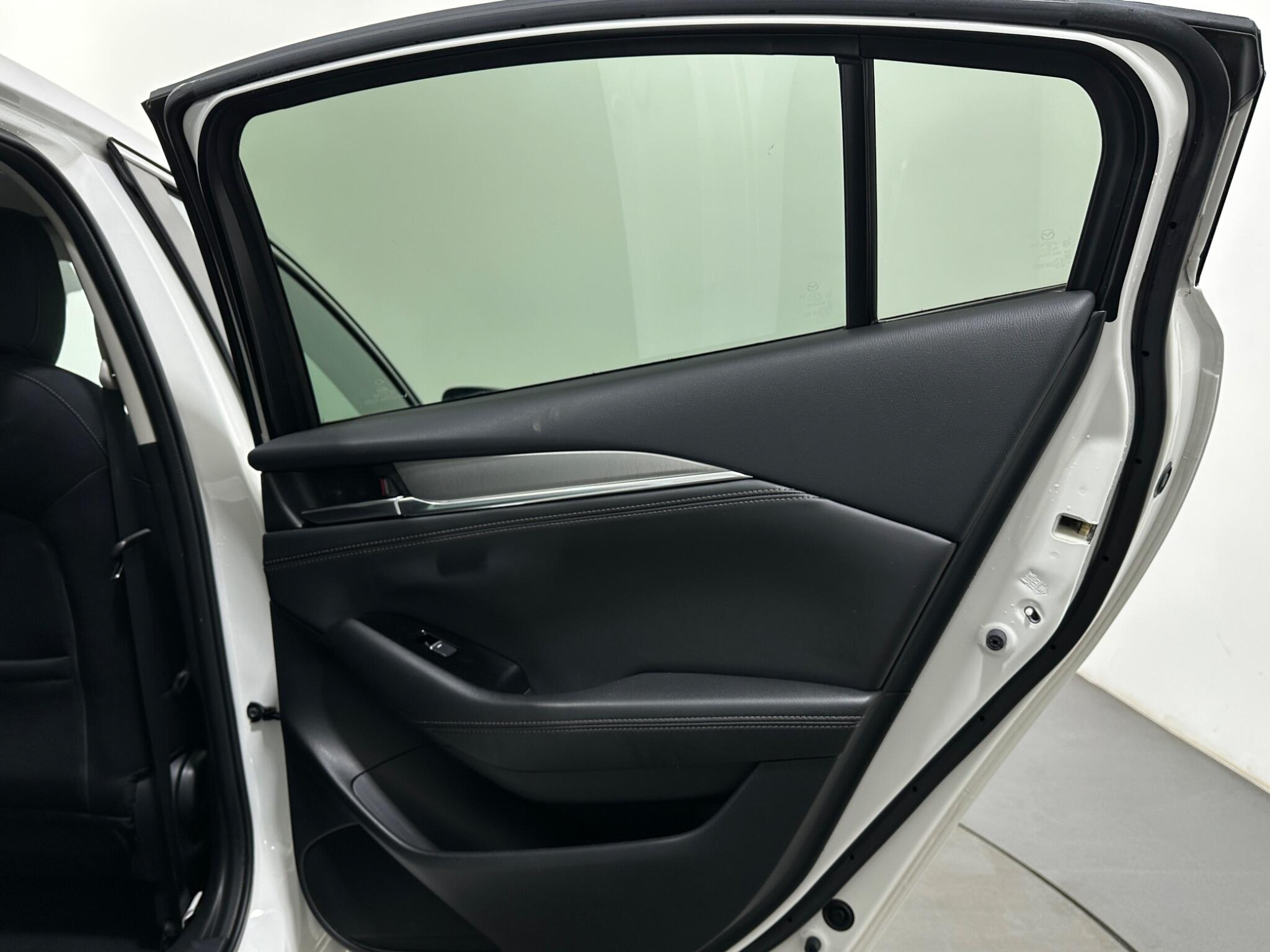 Mazda Mazda6 view 40