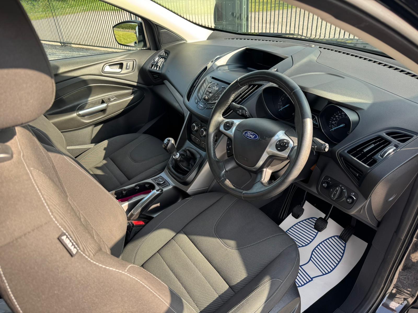 2016 Ford Kuga 1.5T EcoBoost Zetec 2WD Euro 6 (s/s) 5dr • 65,300 miles image 16