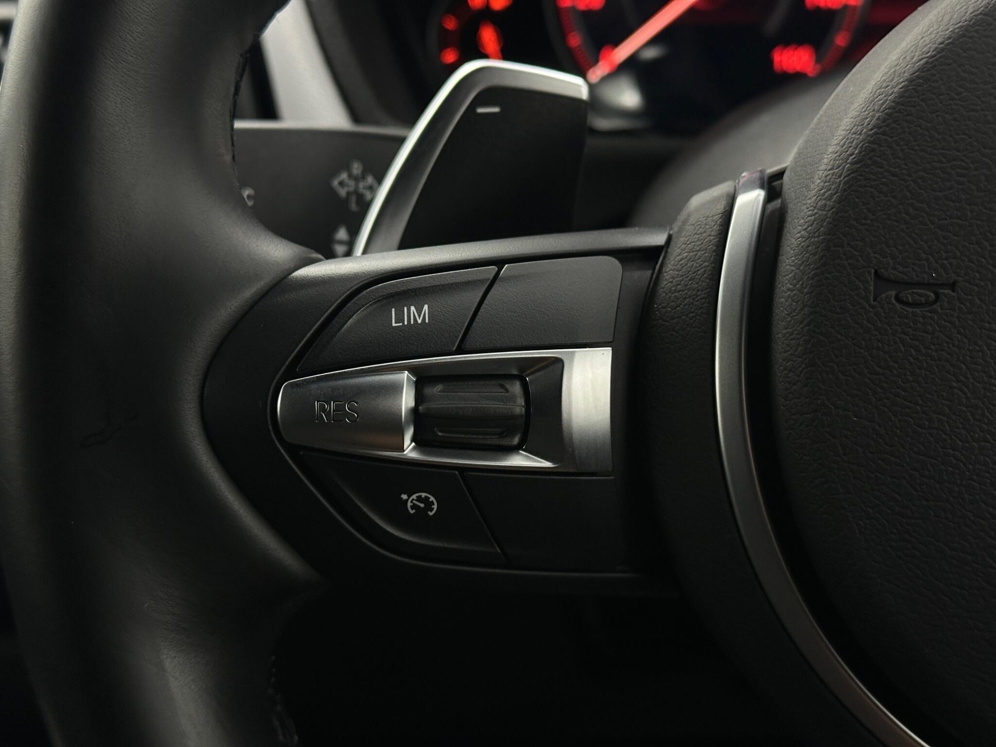 BMW 4 Series view 15
