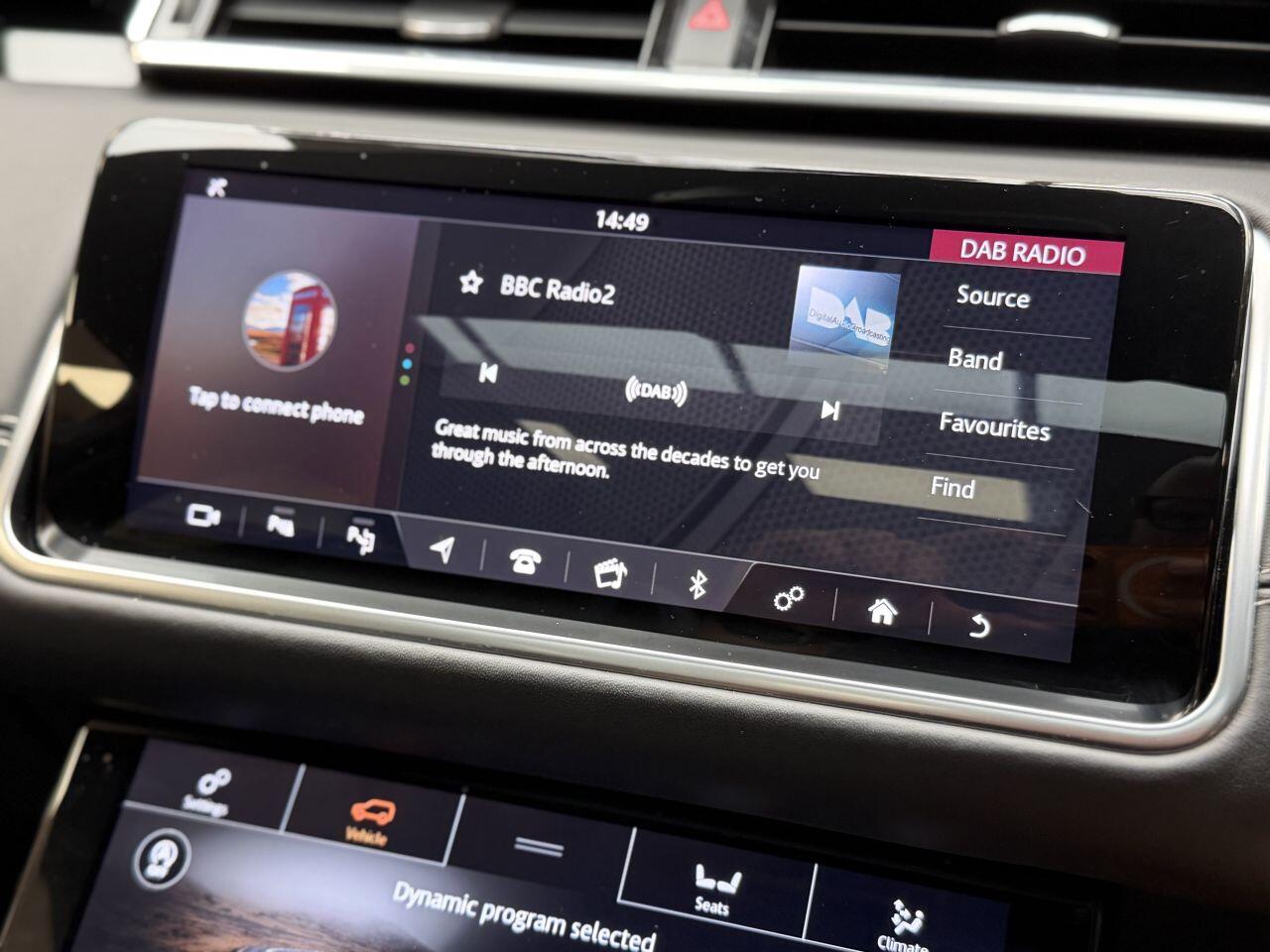 Land Rover Range Rover Velar view 61
