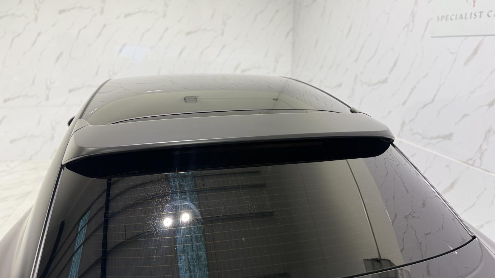 Porsche Cayenne view 41