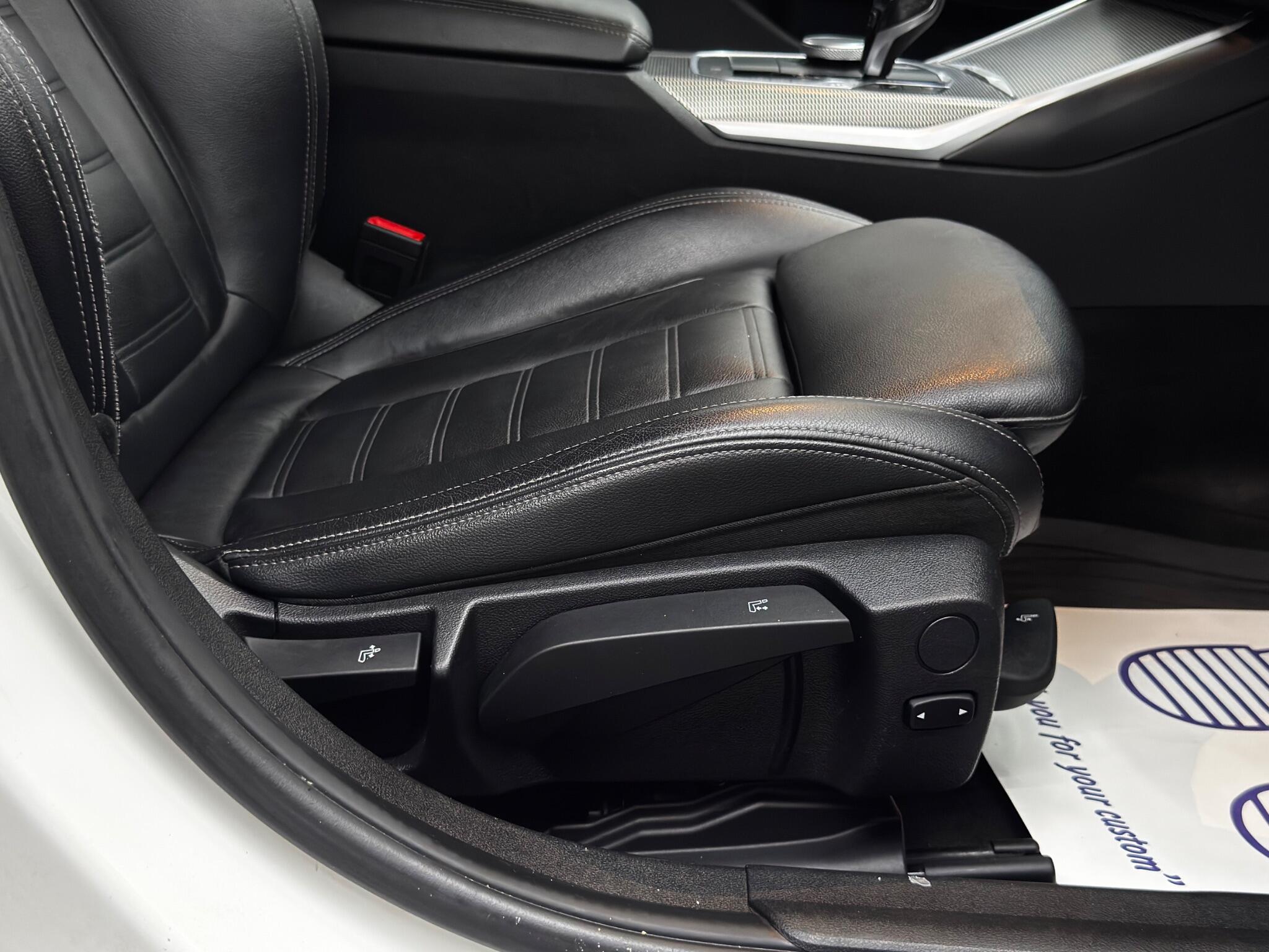 BMW 3 Series view 59