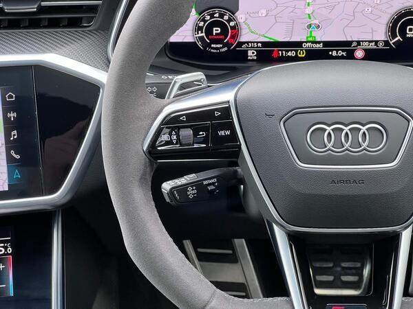 Audi RS6 Avant view 13