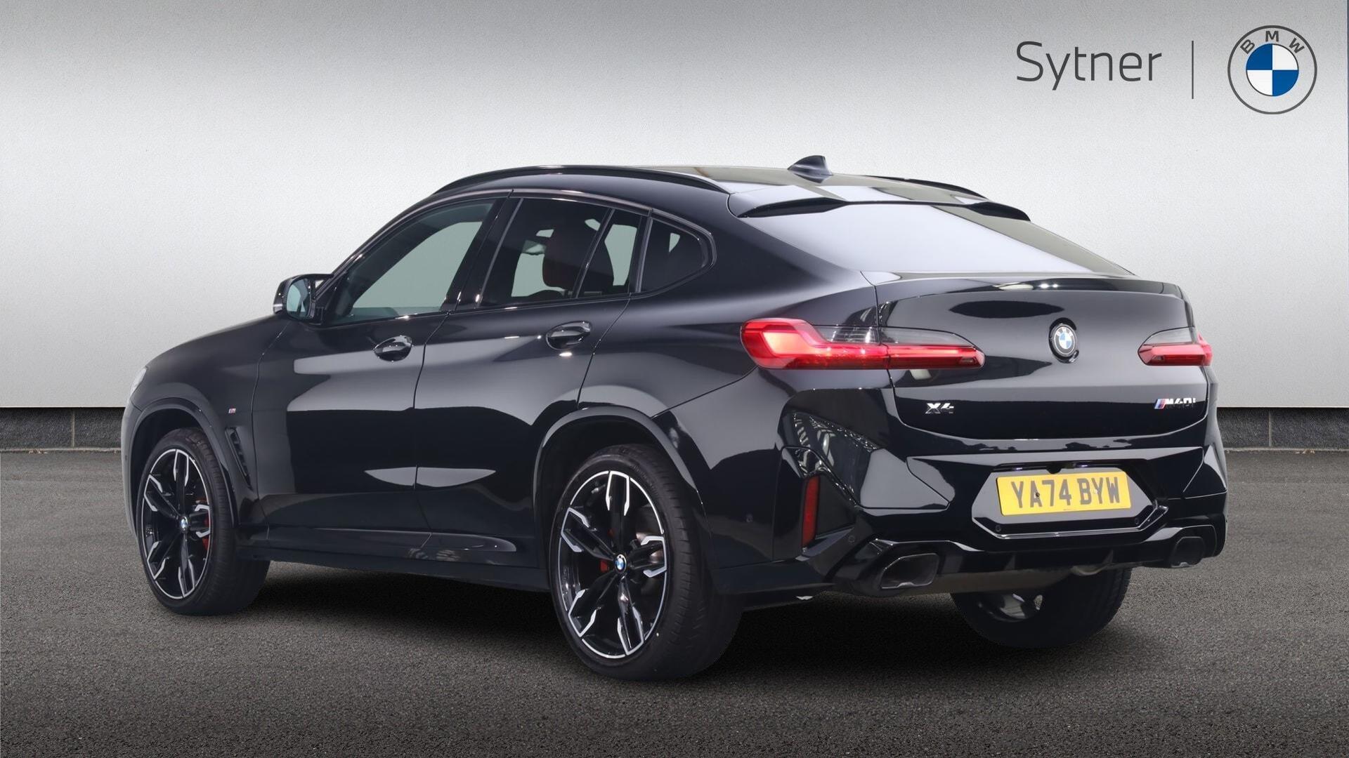 BMW X4 view 2