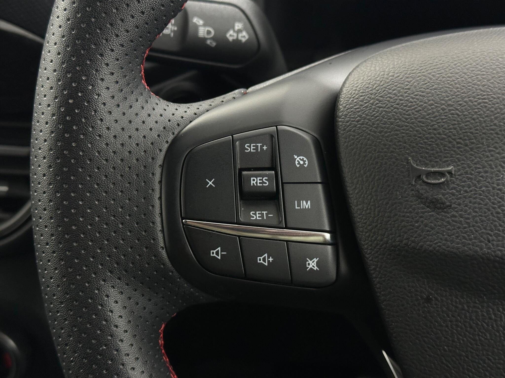 Ford Kuga view 15