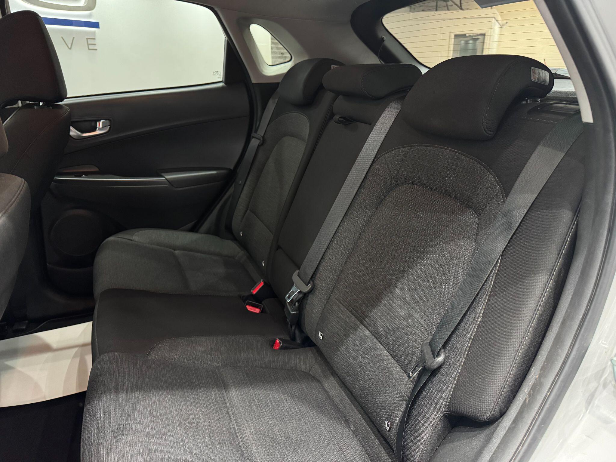 Hyundai Kona view 50