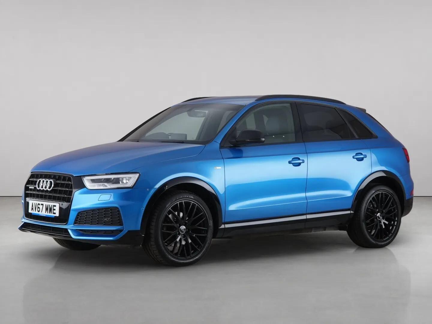 Audi Q3 view 2