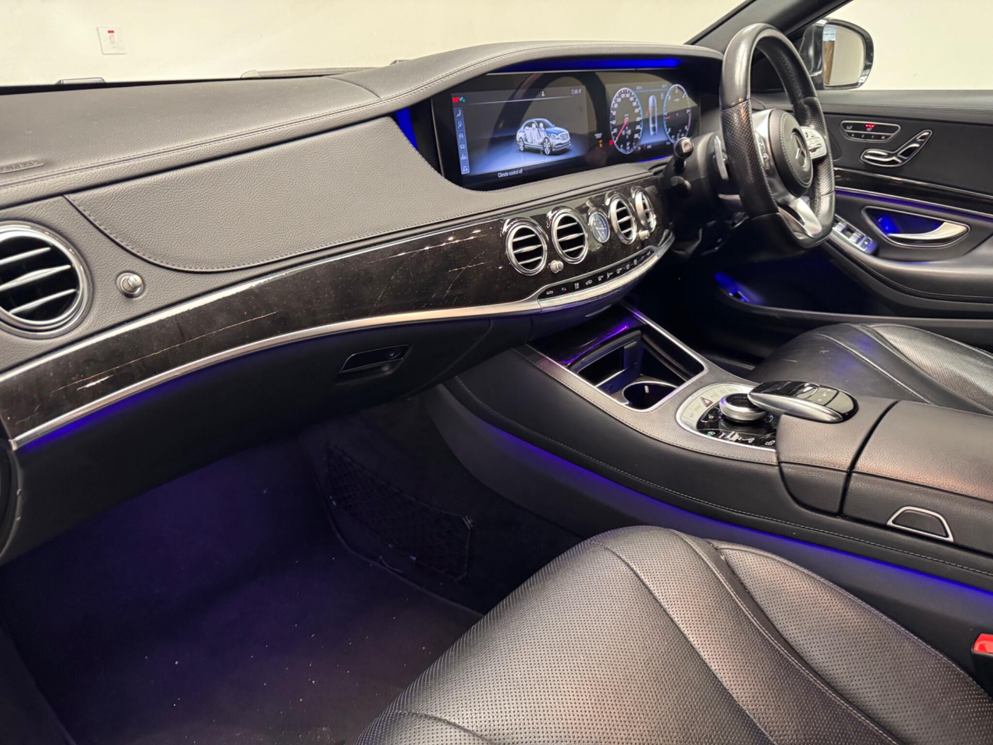 Mercedes-Benz S-Class view 8