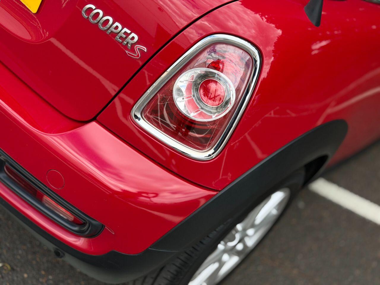 Mini Cooper view 11