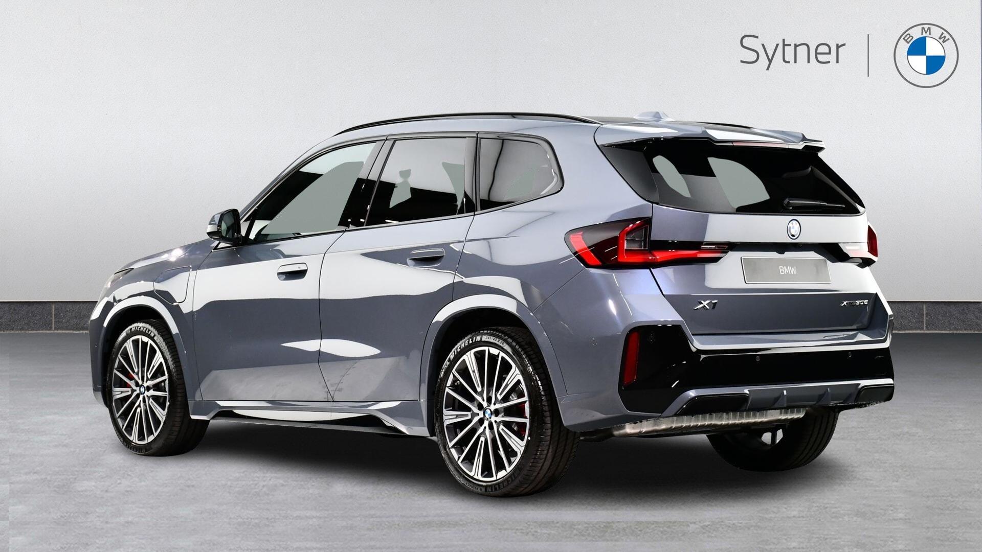 BMW X1 view 2