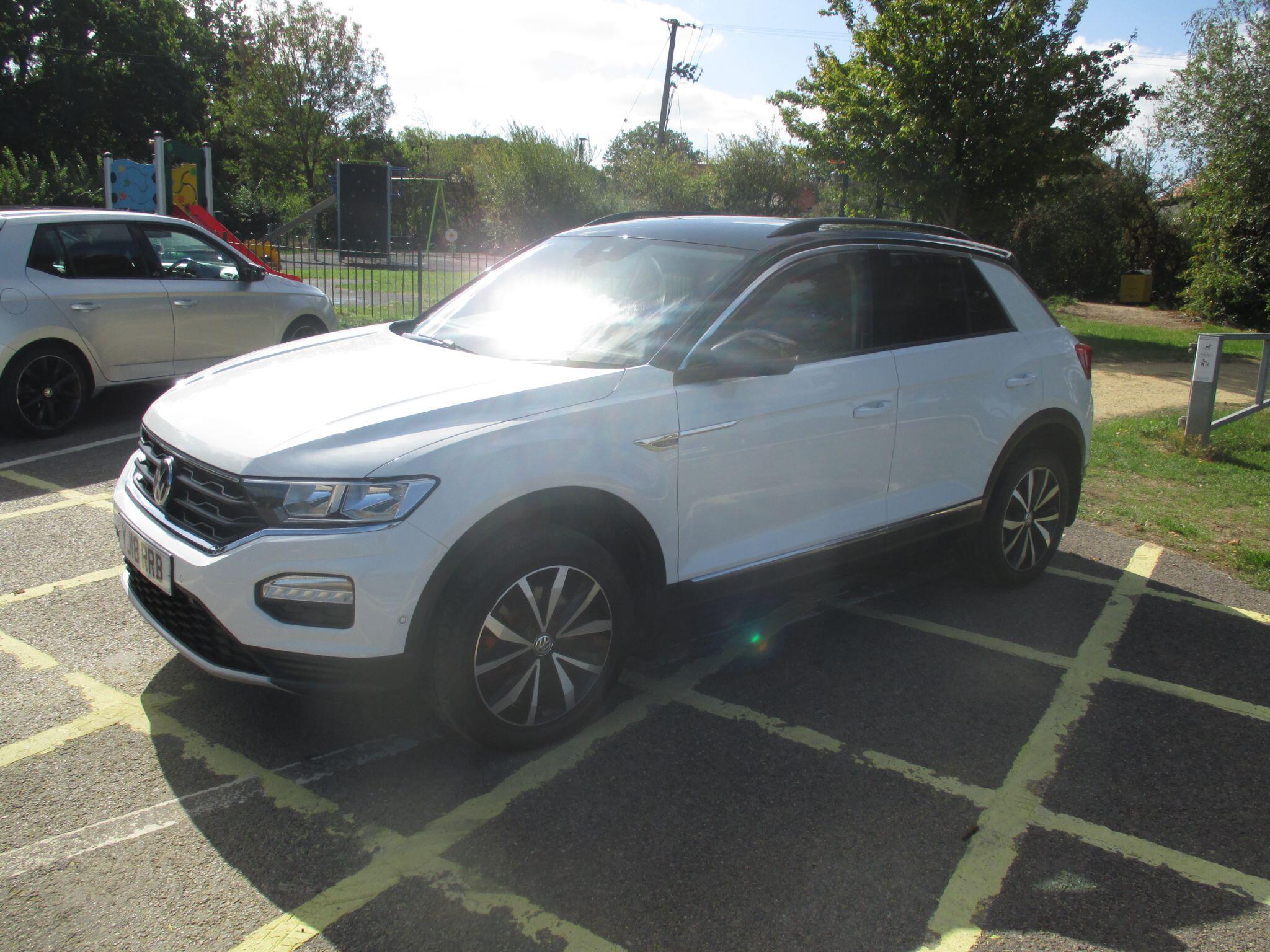 Volkswagen T-Roc view 24
