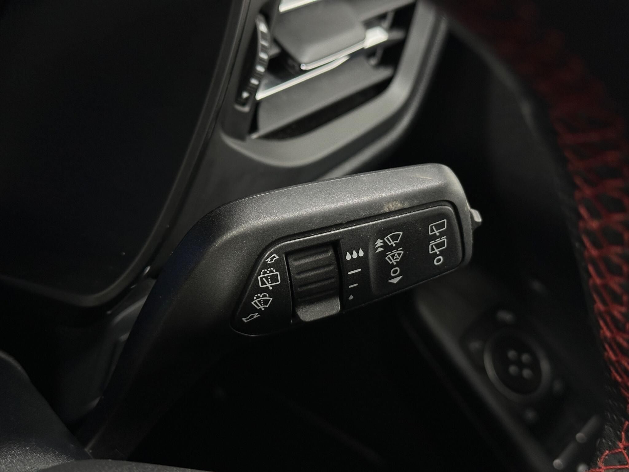 Ford Kuga view 17