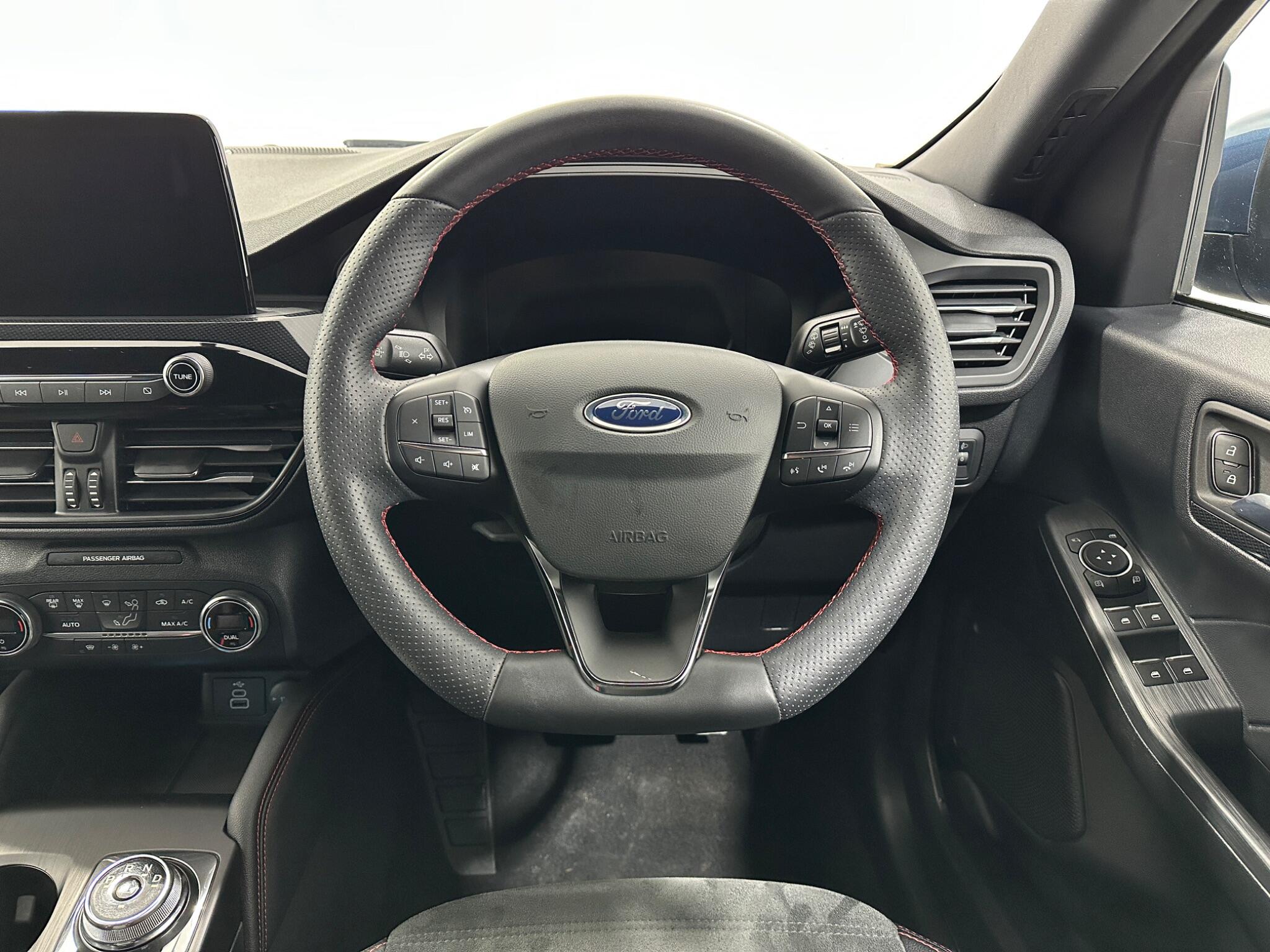 Ford Kuga view 13