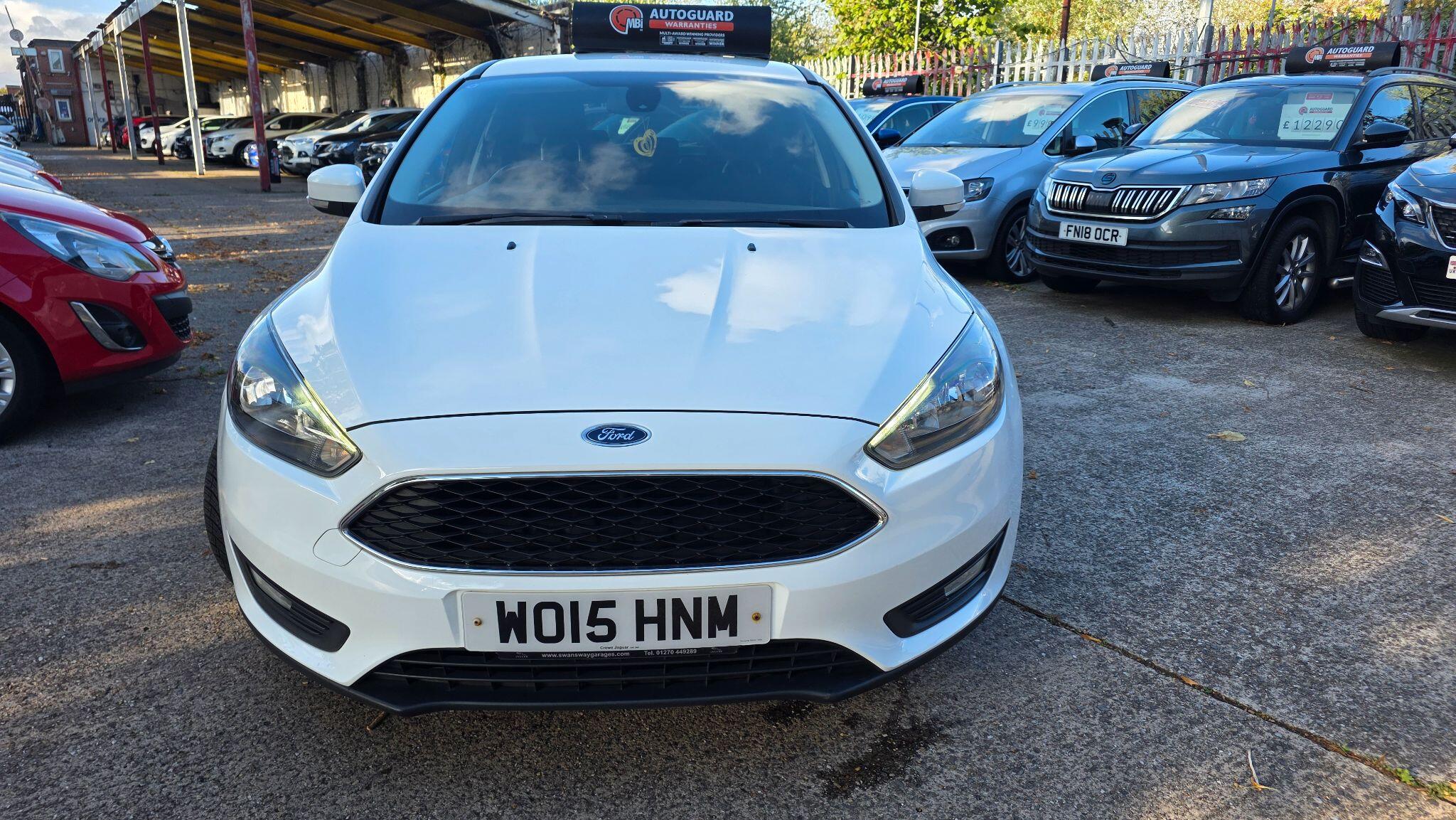 Ford Focus view 7