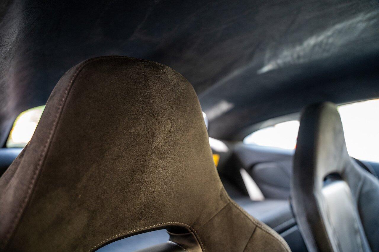 McLaren 570S view 61