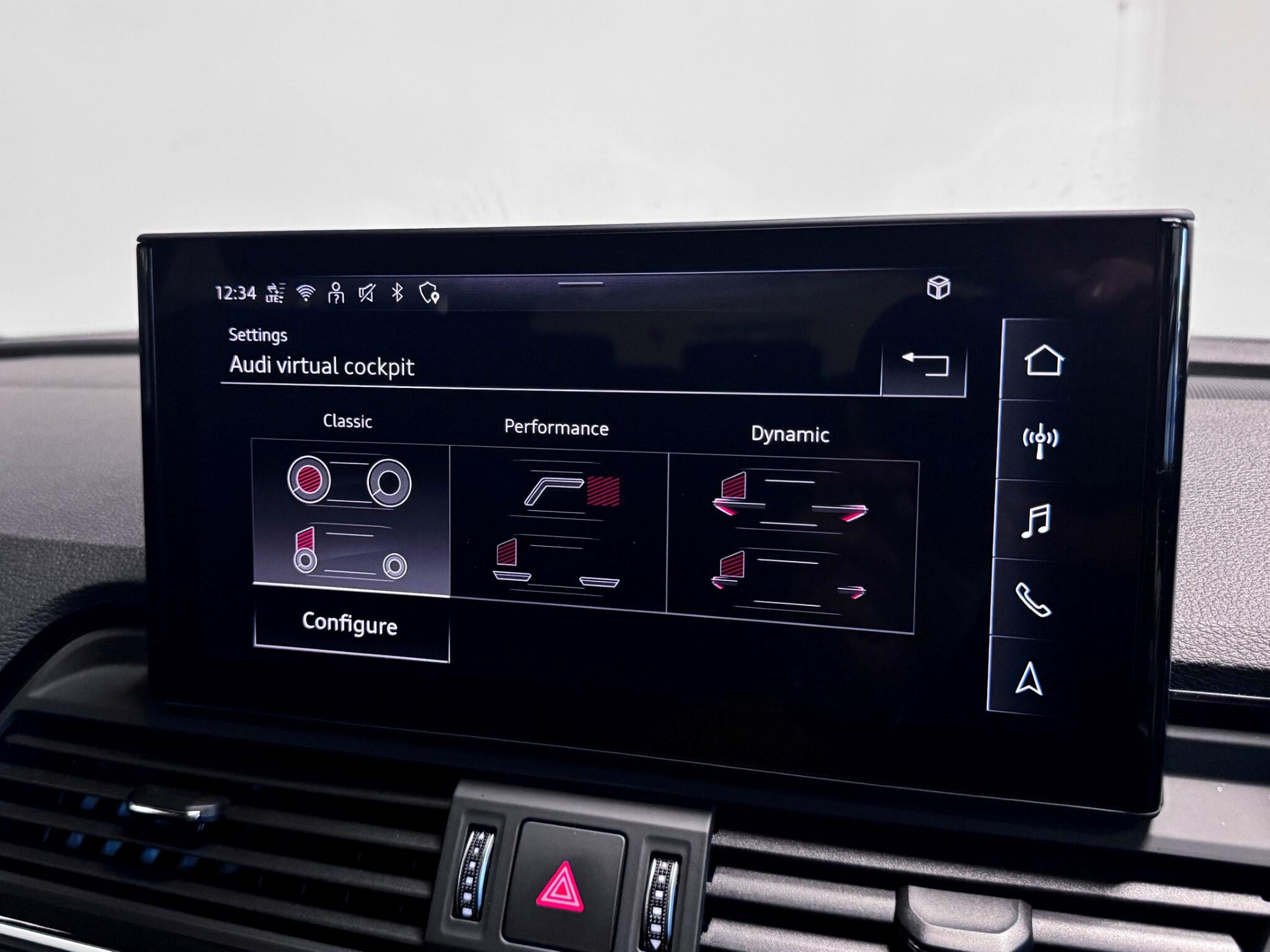Audi Q5 view 64
