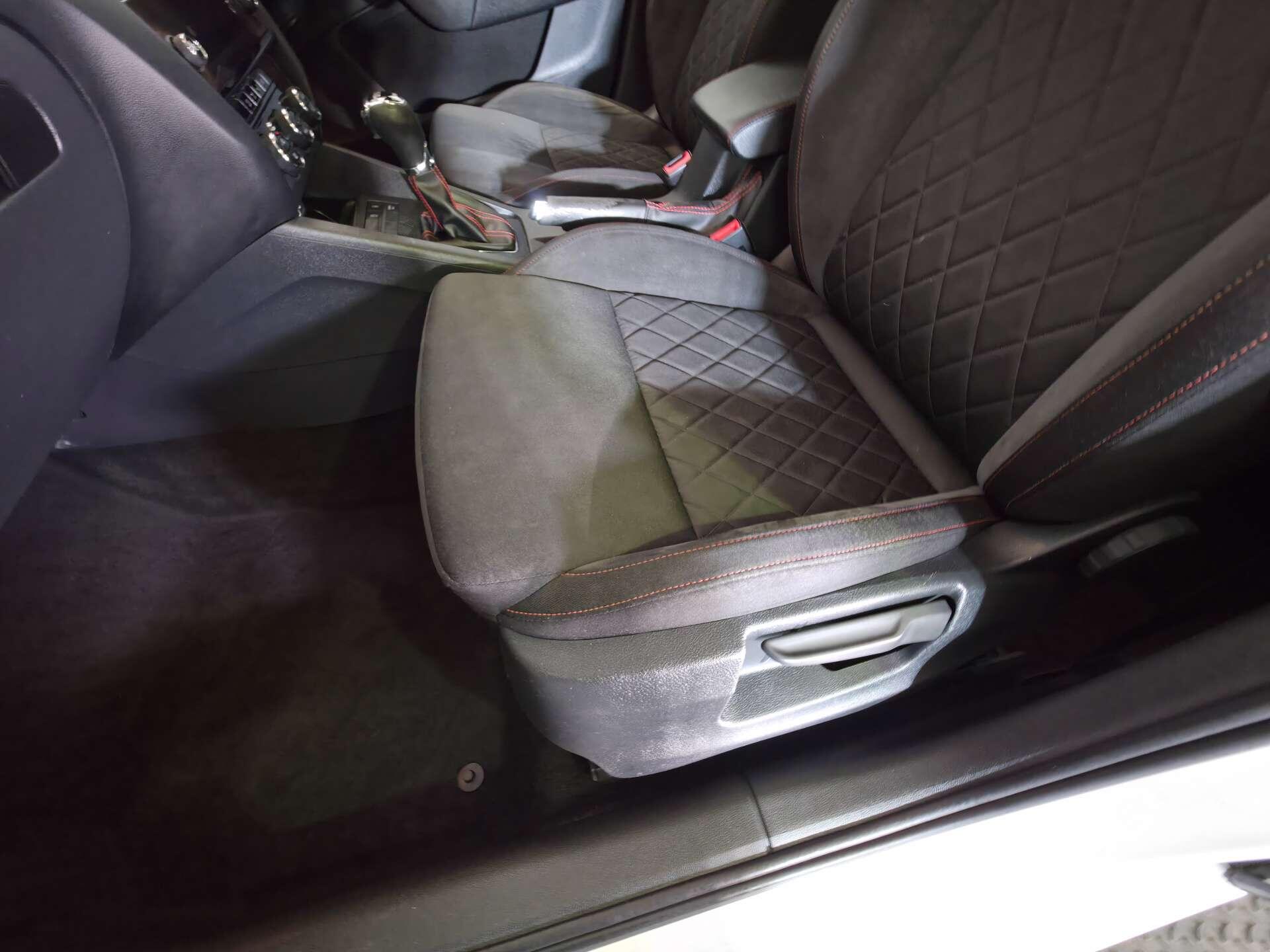 Skoda Octavia view 56